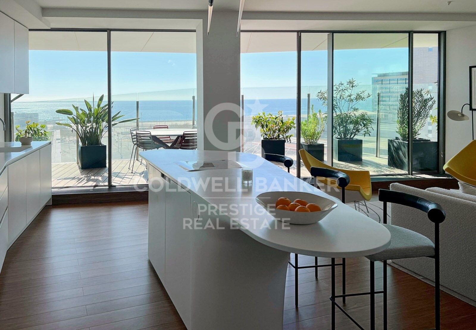 Iconic building in Barcelona: A luxury in heights in Diagonal Mar