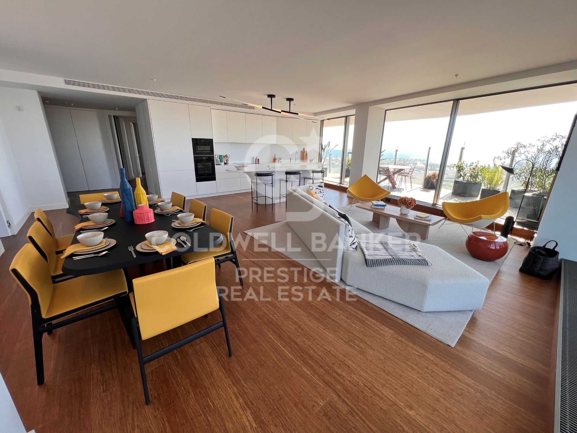 Iconic building in Barcelona: A luxury in heights in Diagonal Mar