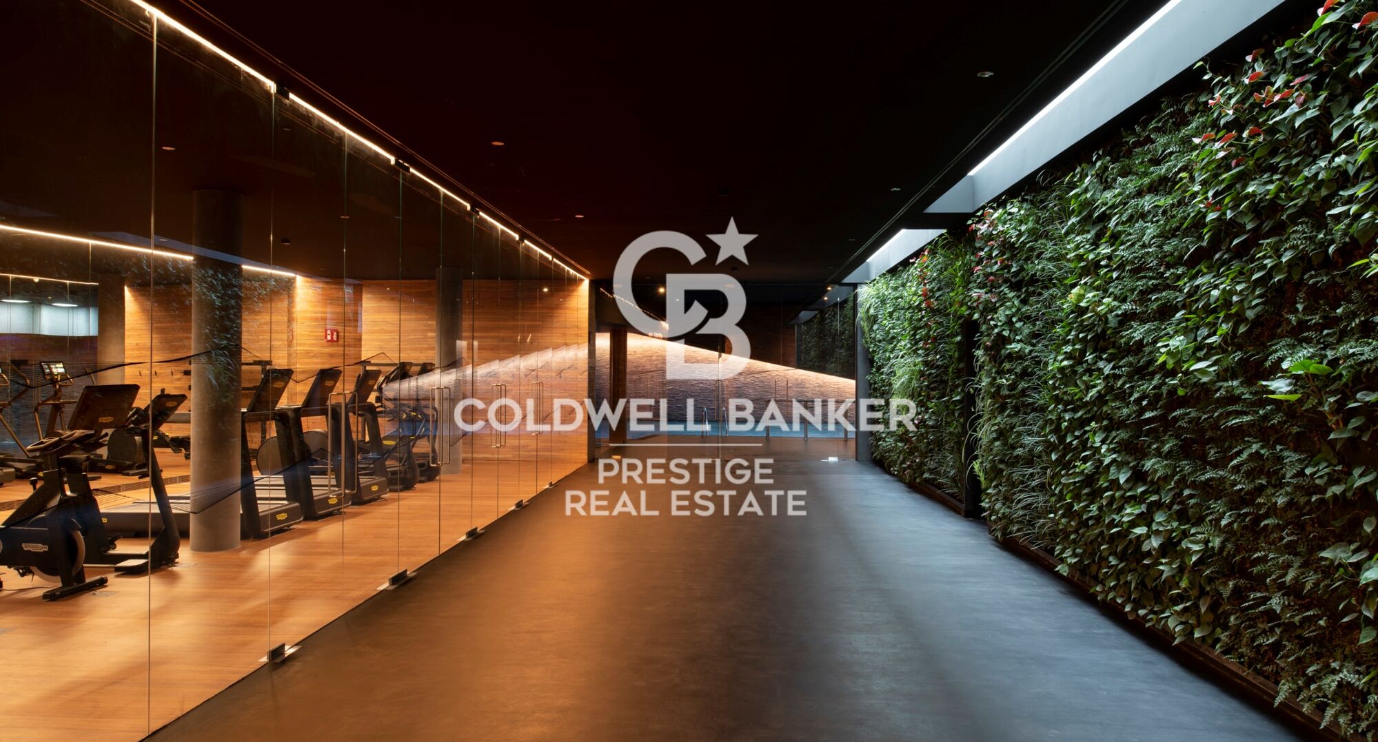 Iconic building in Barcelona: A luxury in heights in Diagonal Mar