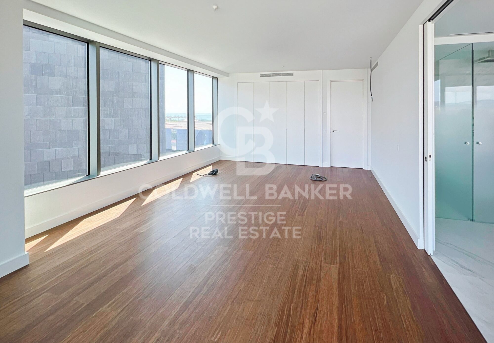 Iconic building in Barcelona: A luxury in heights in Diagonal Mar