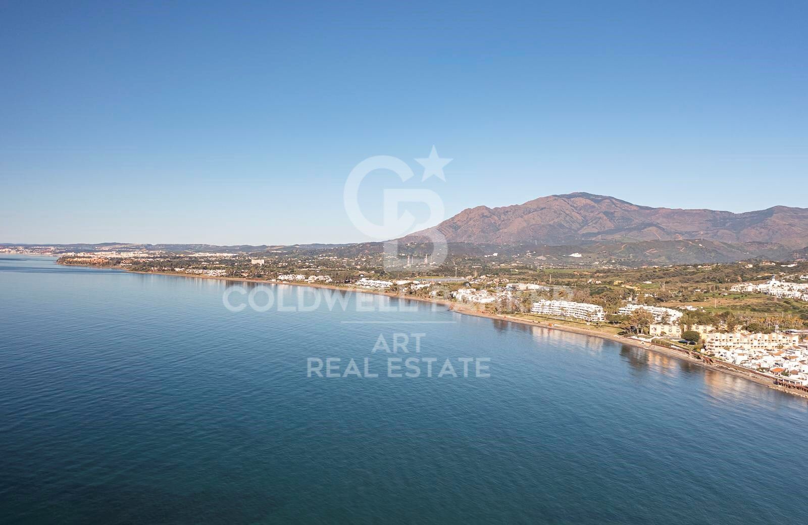 Elegante ático dúplex de estilo andaluz en la Nueva Milla de Oro, Estepona