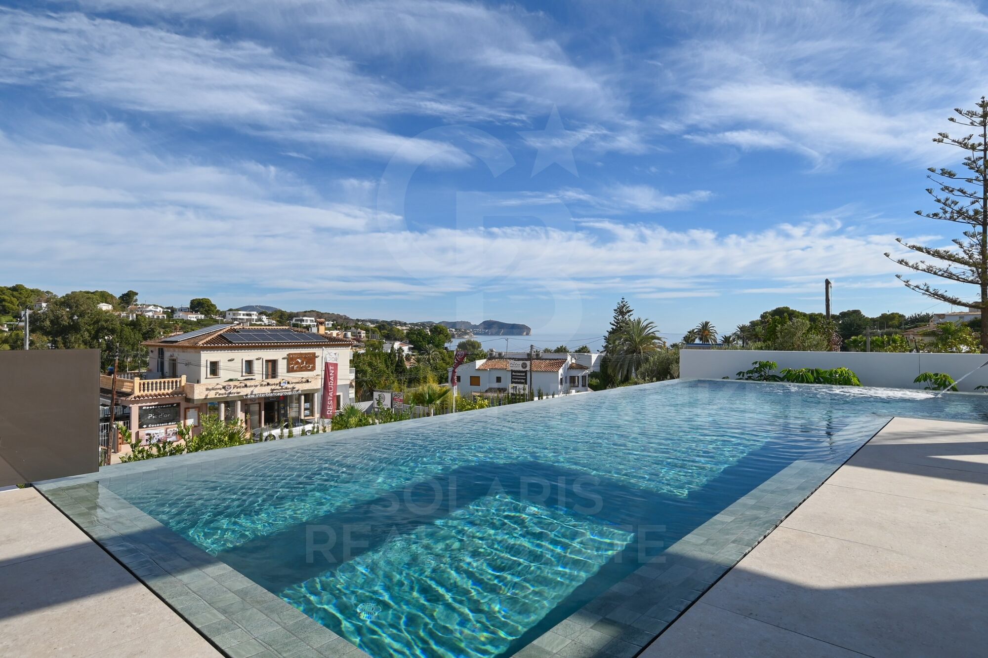 Nouvelle villa de luxe avec vue sur la mer à La Fustera, Benissa | Piscine à débordement, spa, cinéma