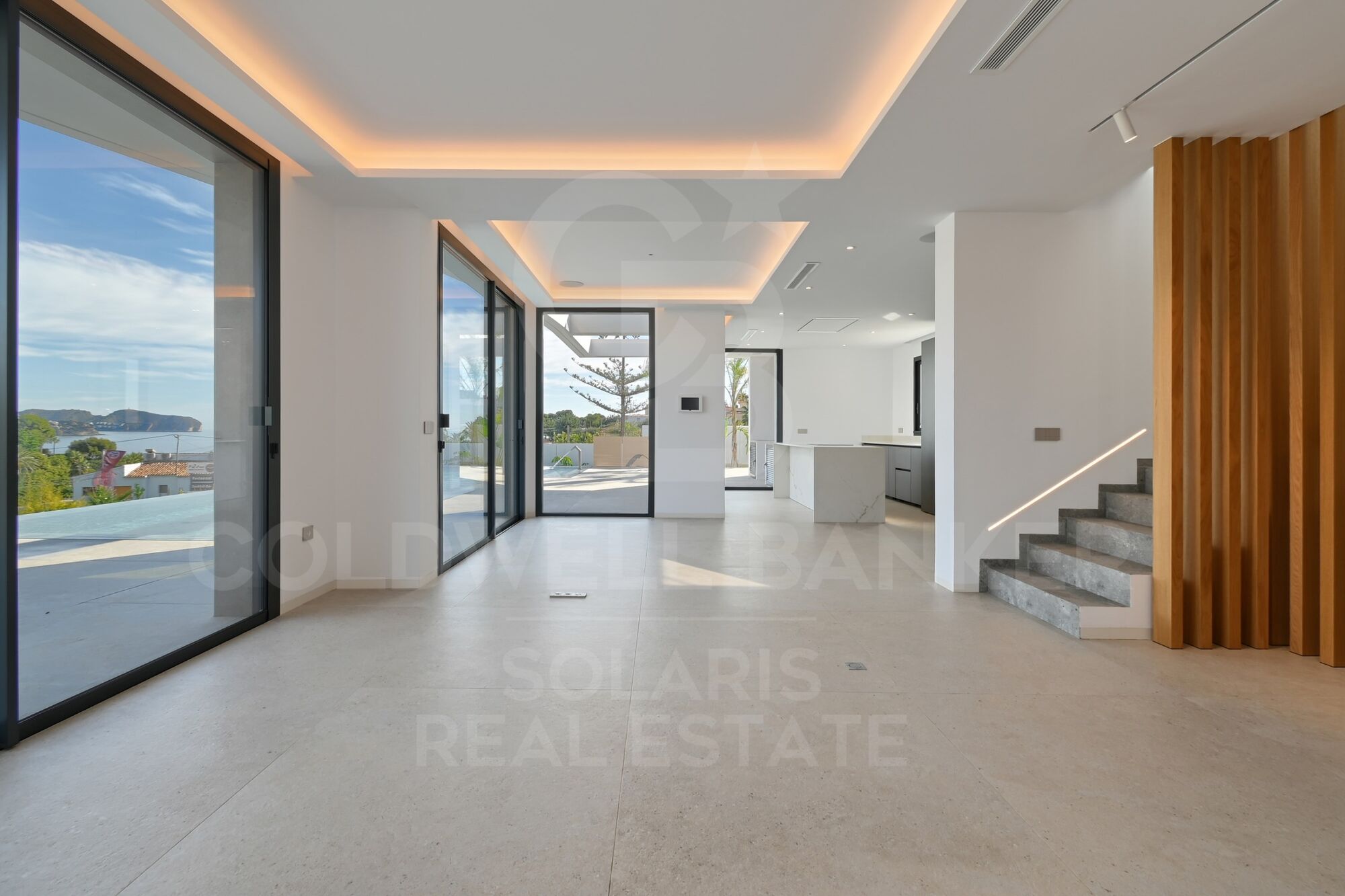 Neue Luxusvilla mit Meerblick in La Fustera, Benissa | Infinity-Pool, Spa, Kino