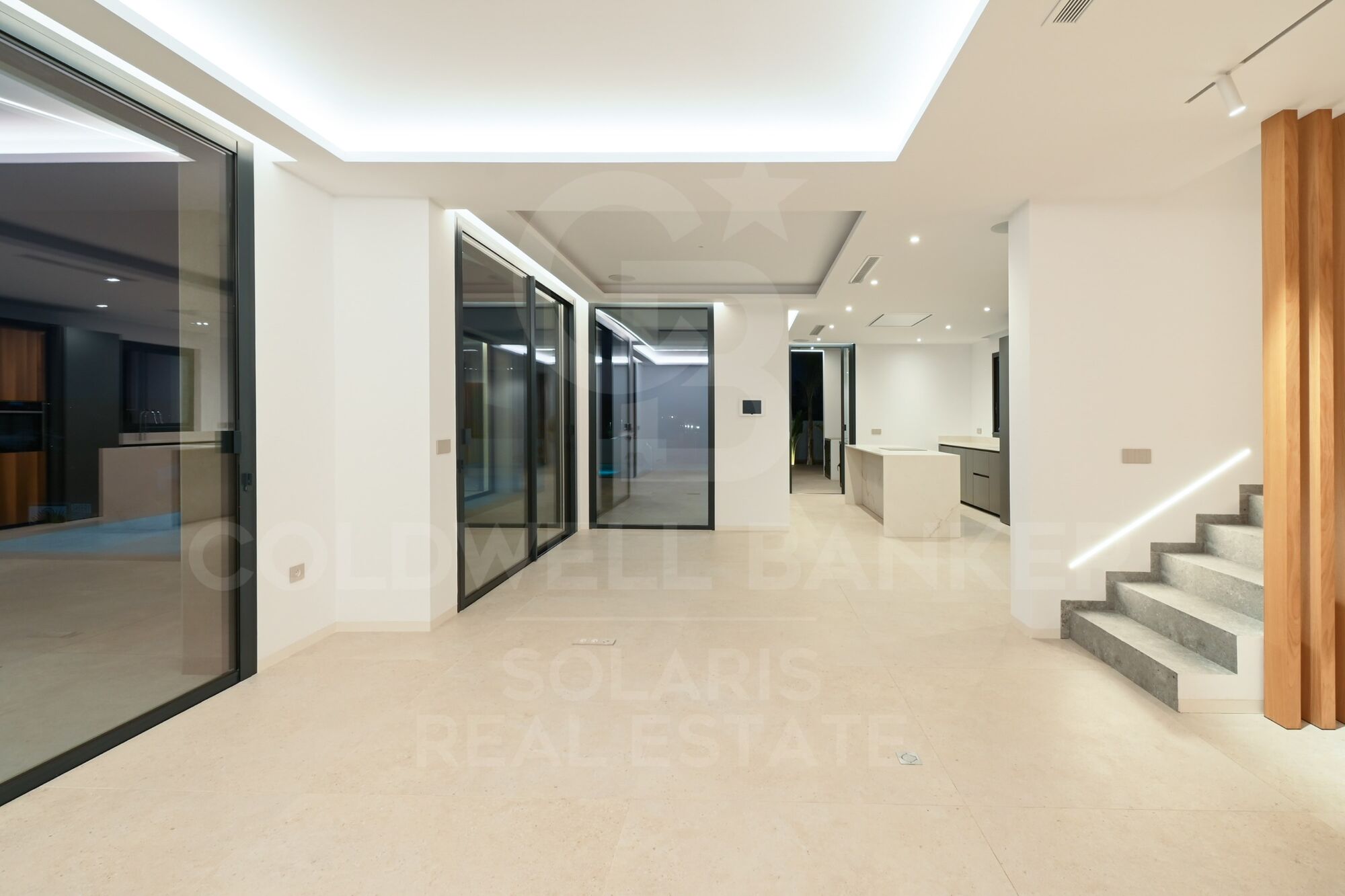 Neue Luxusvilla mit Meerblick in La Fustera, Benissa | Infinity-Pool, Spa, Kino