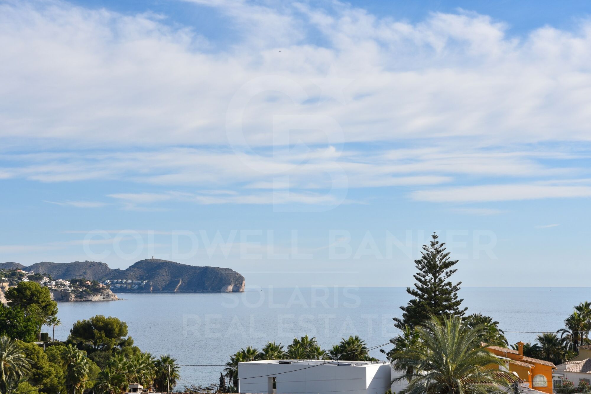 Neue Luxusvilla mit Meerblick in La Fustera, Benissa | Infinity-Pool, Spa, Kino