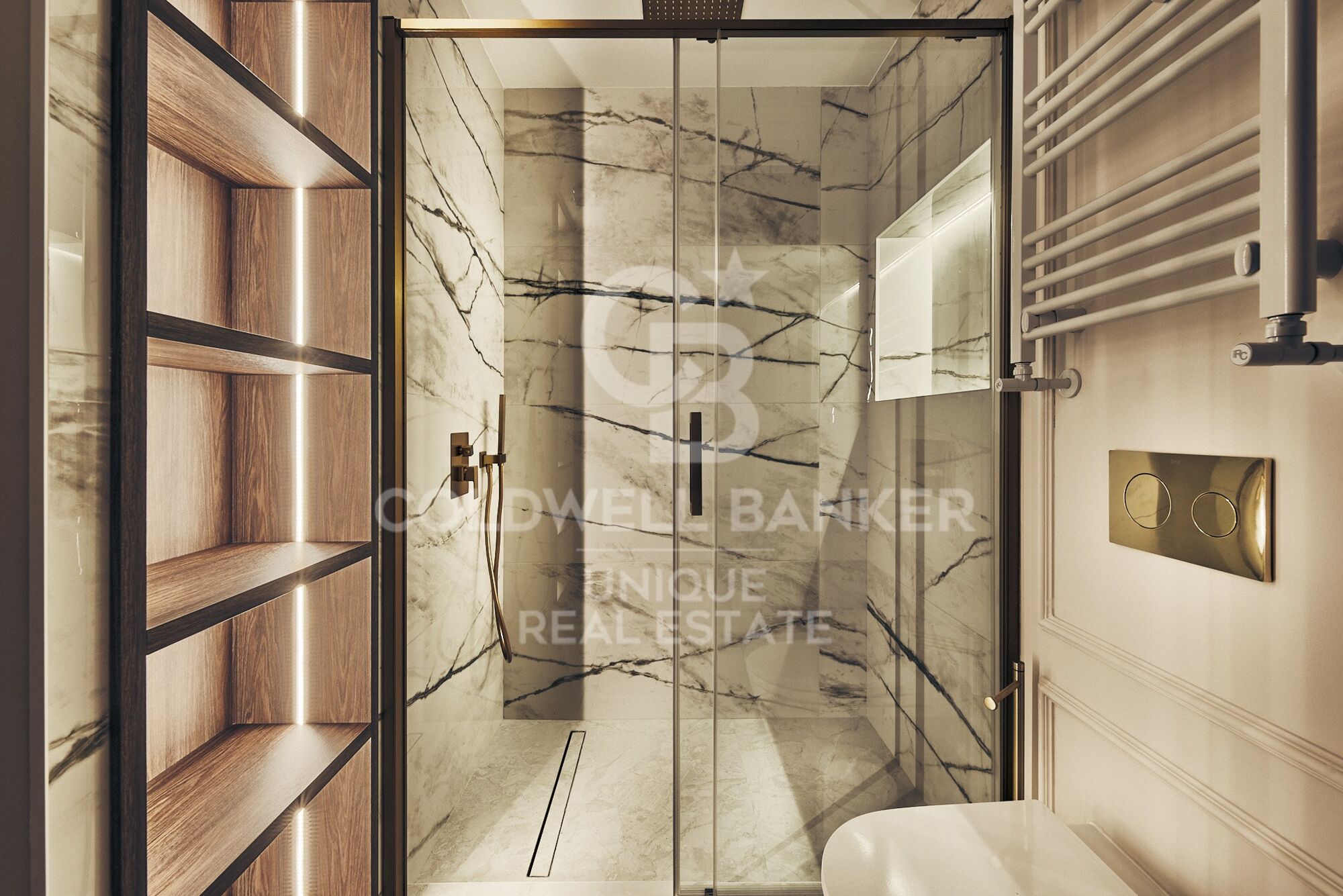 Renovated exterior flat in Lista, Madrid
