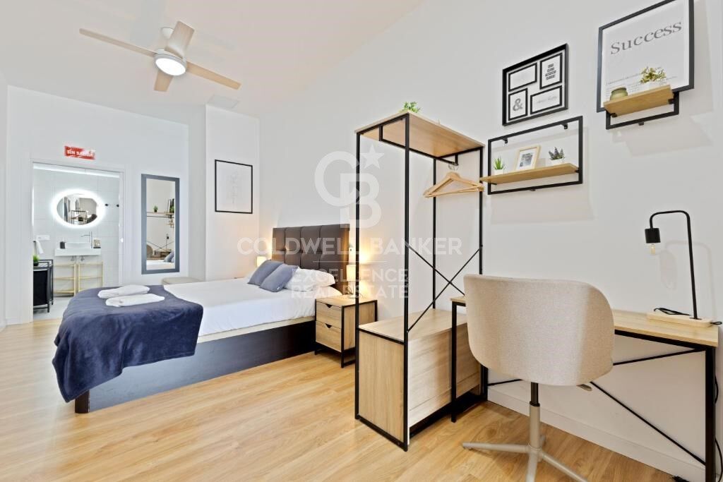 Apartamento Moderno con licencia turística en Av Pio Baroja, Campanar.