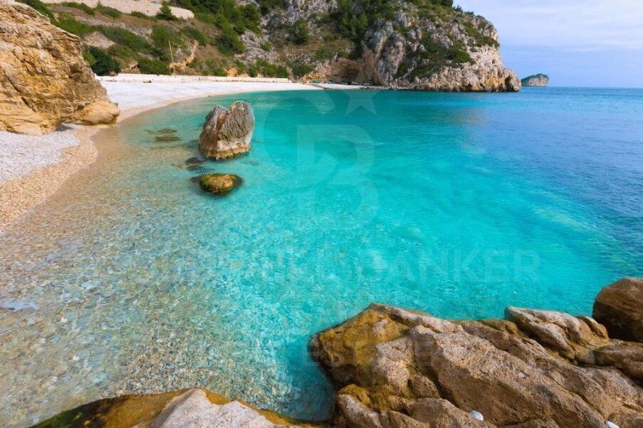 Commercial premises for rent in Cumbre del Sol - Lirios Shopping Centre, Costa Blanca
