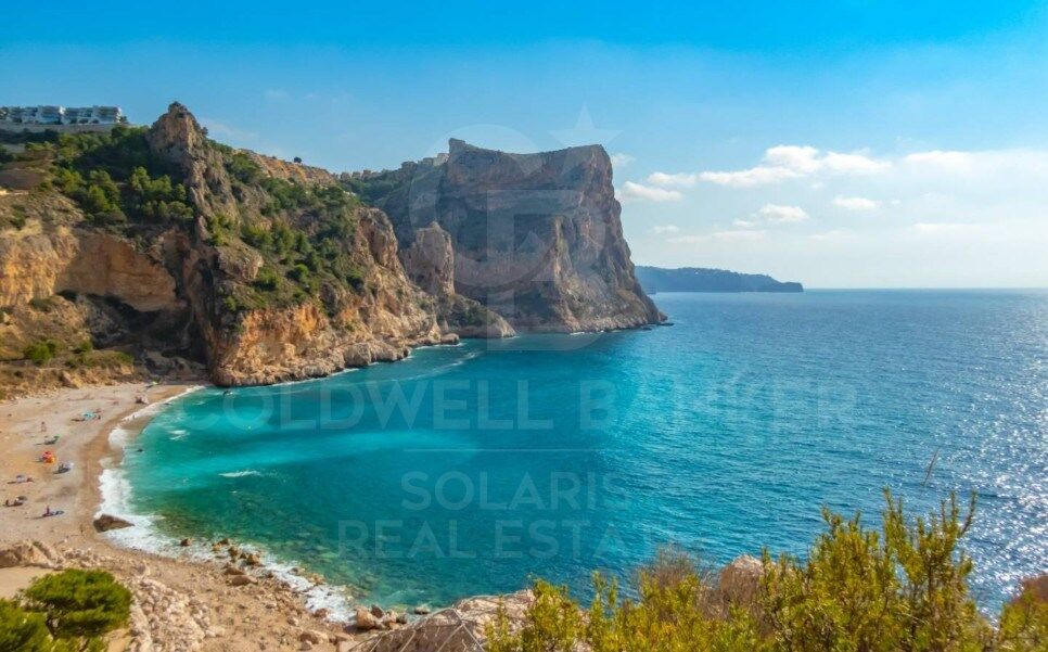 Commercial premises for rent in Cumbre del Sol - Lirios Shopping Centre, Costa Blanca