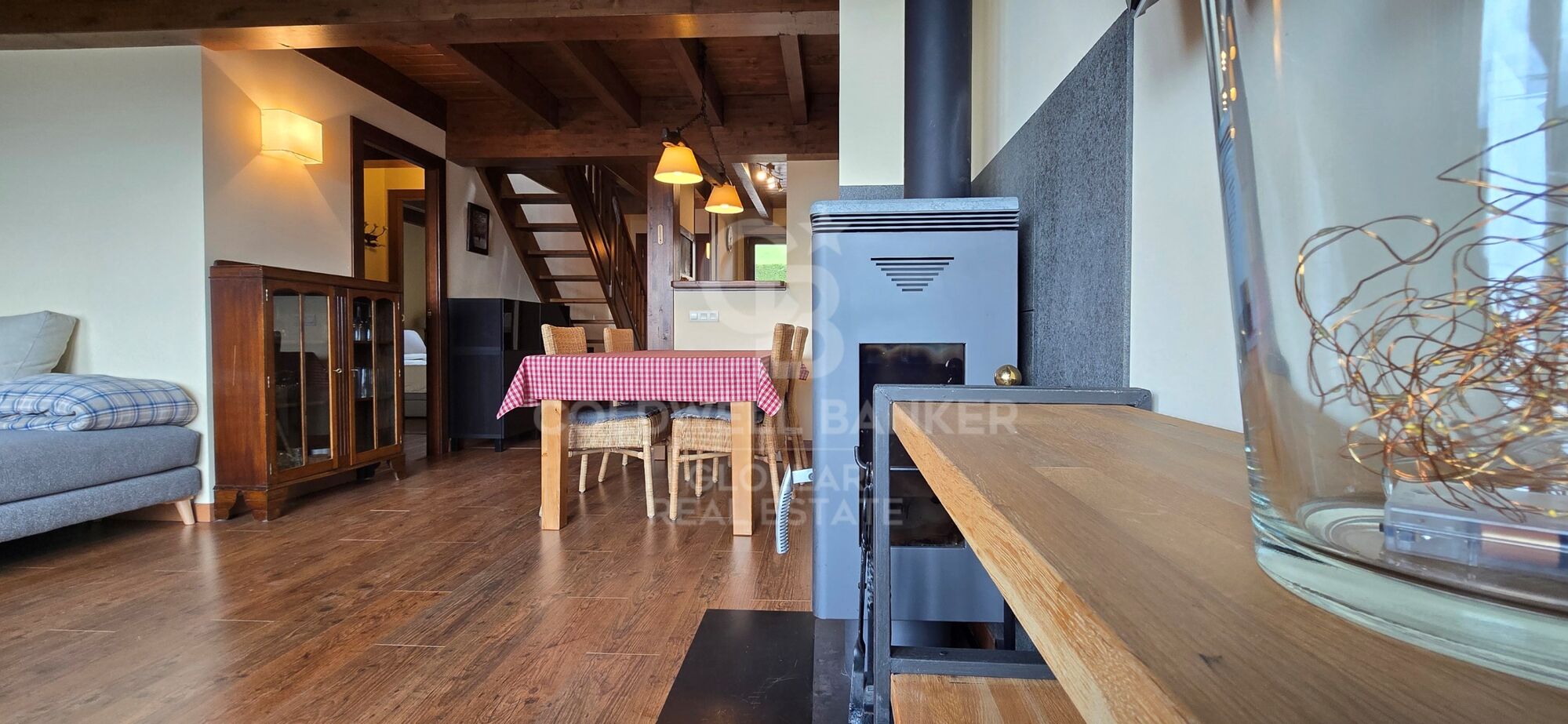 Apartment 3 Bedrooms Rent Osséja