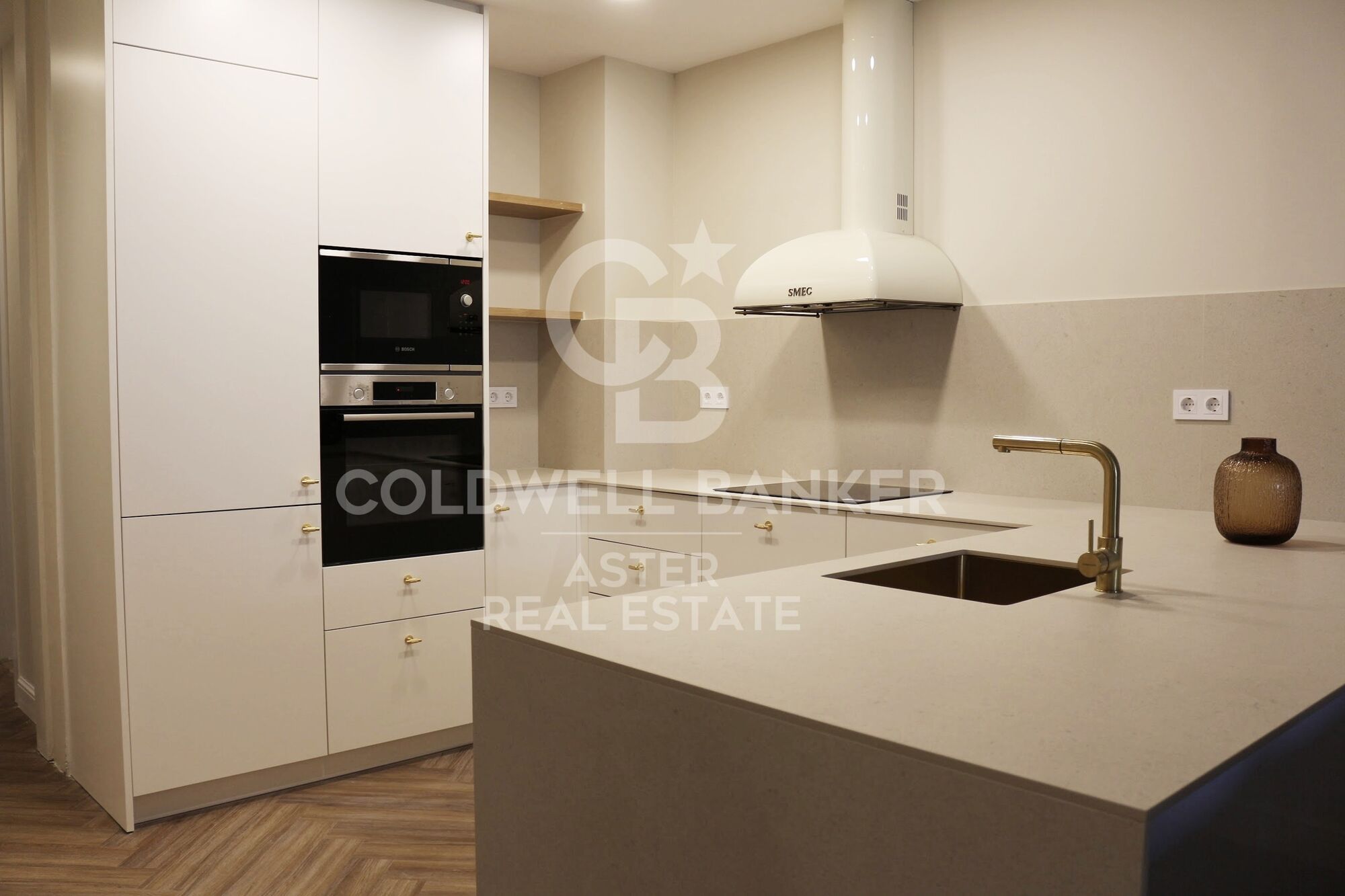 Furnished 3-Bedroom Flat in Barceloneta