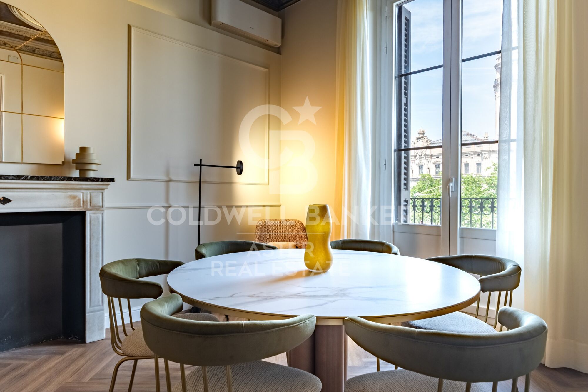 Furnished 3-Bedroom Flat in Barceloneta