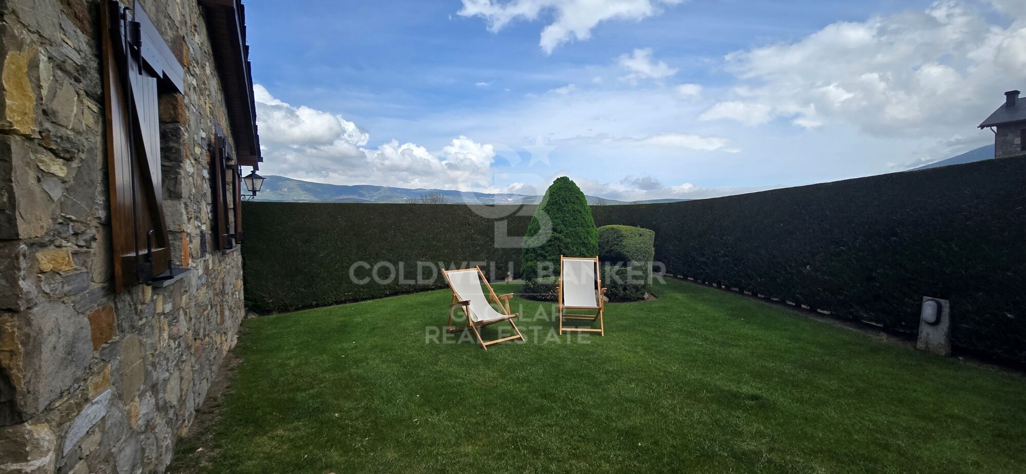 Tu refugio de en Sainte Léocadie con jardín