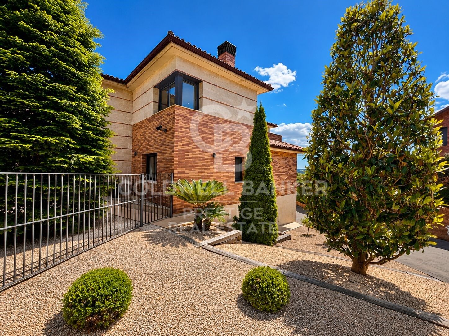 Villa de lujo con piscina y jardín privado en La Garriga