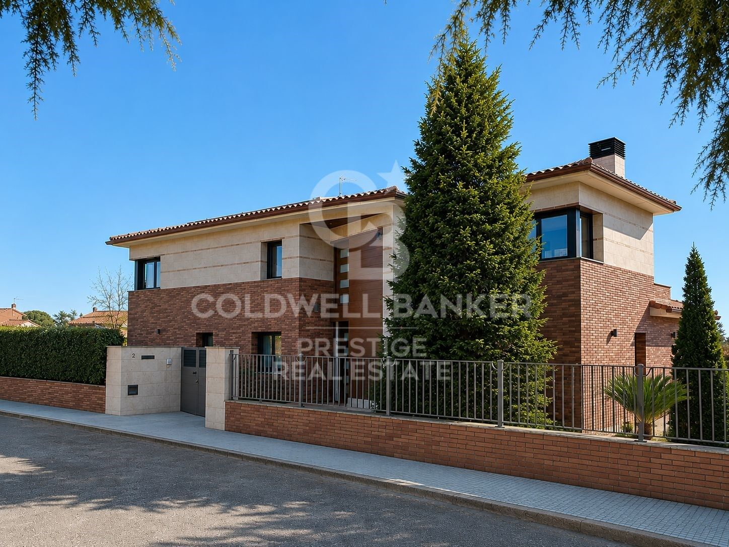 Villa de lujo con piscina y jardín privado en La Garriga