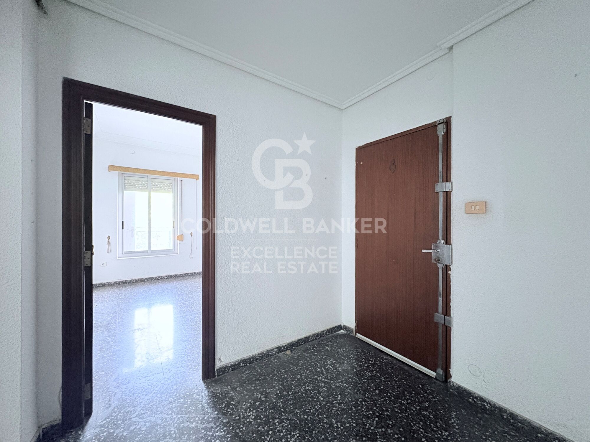 Appartement lumineux avec terrasse et garage sur la Gran Vía Ramón y Cajal