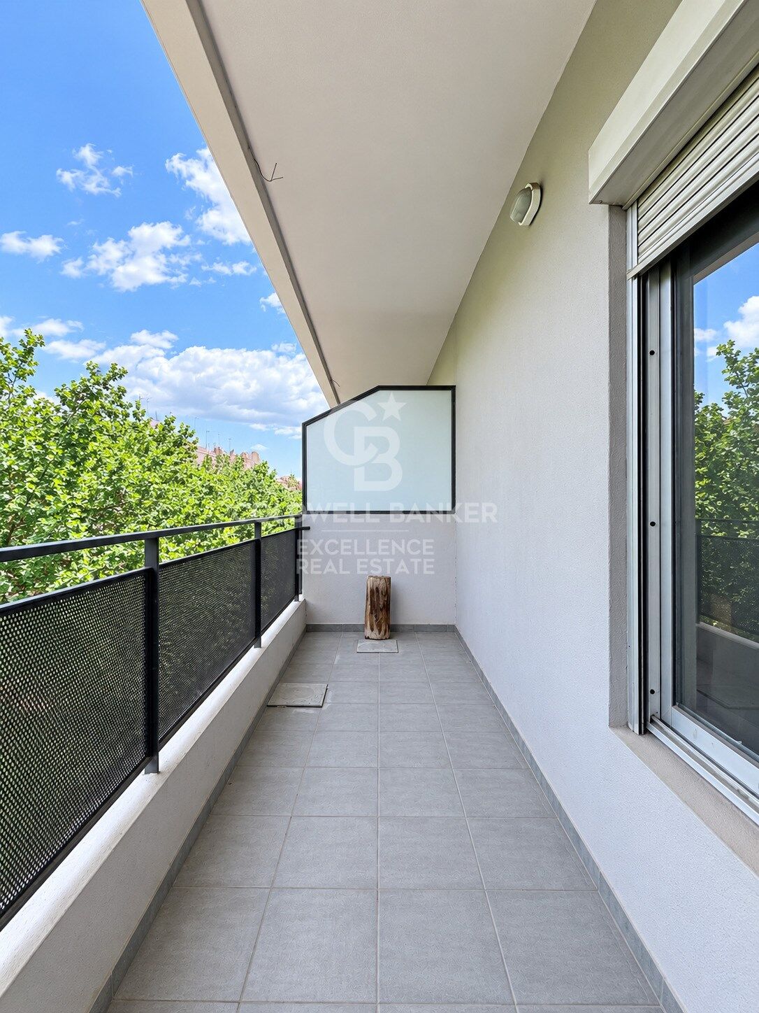 190 m² große Wohnung mit Terrasse, Garage und großem Potenzial an der Gran Vía Ramón y Cajal