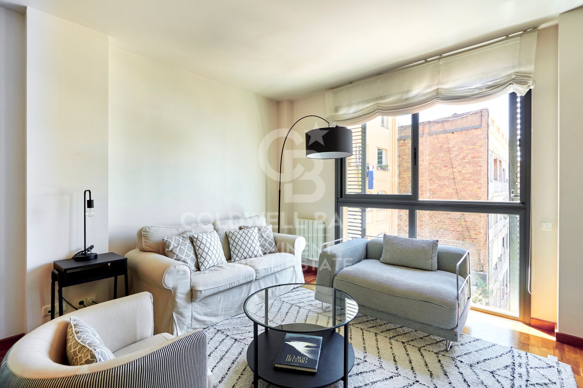 Flat 2 Bedrooms Sale Barcelona