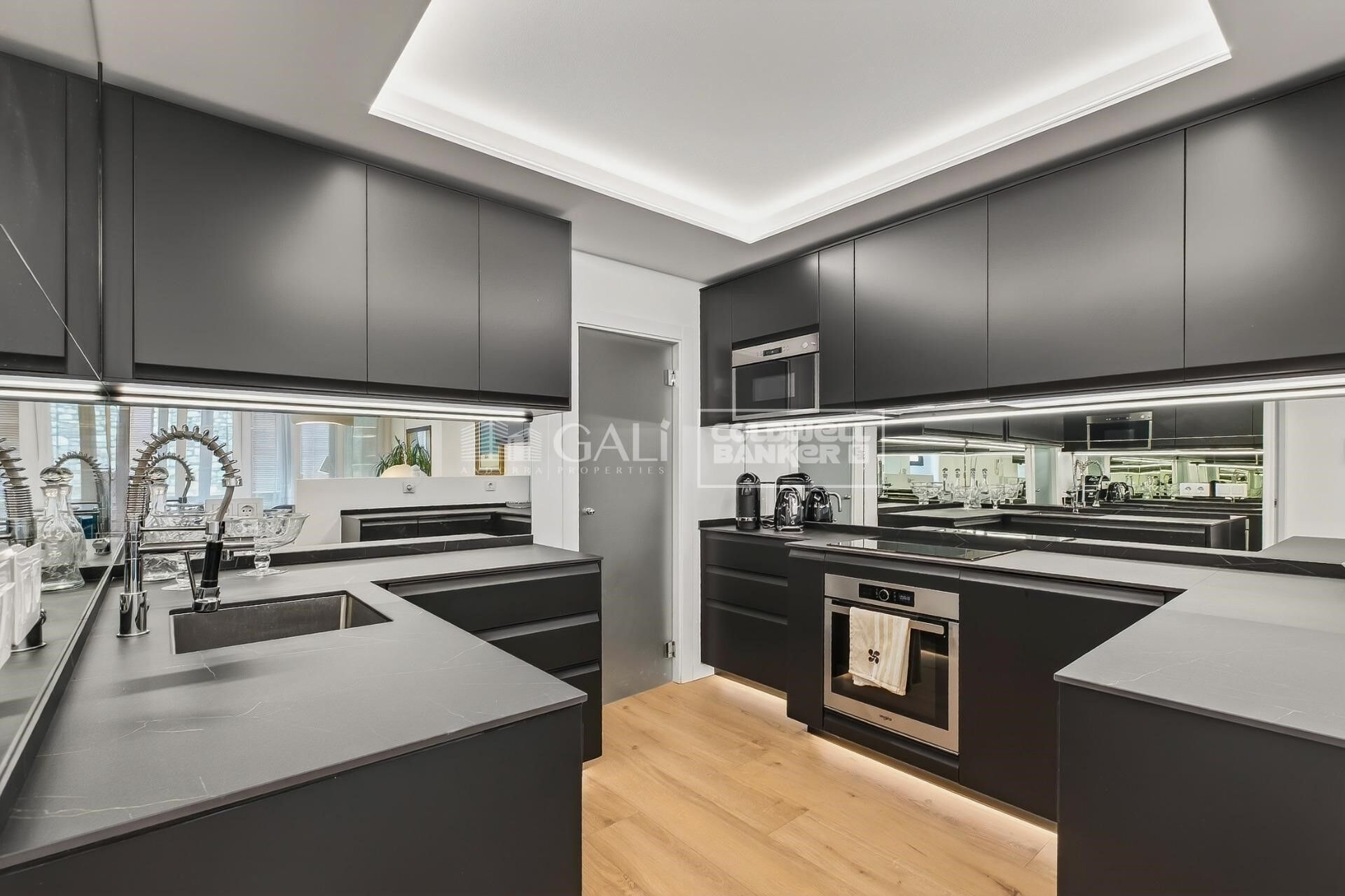 Dúplex 5 habitaciones Venta Andorra la Vella
