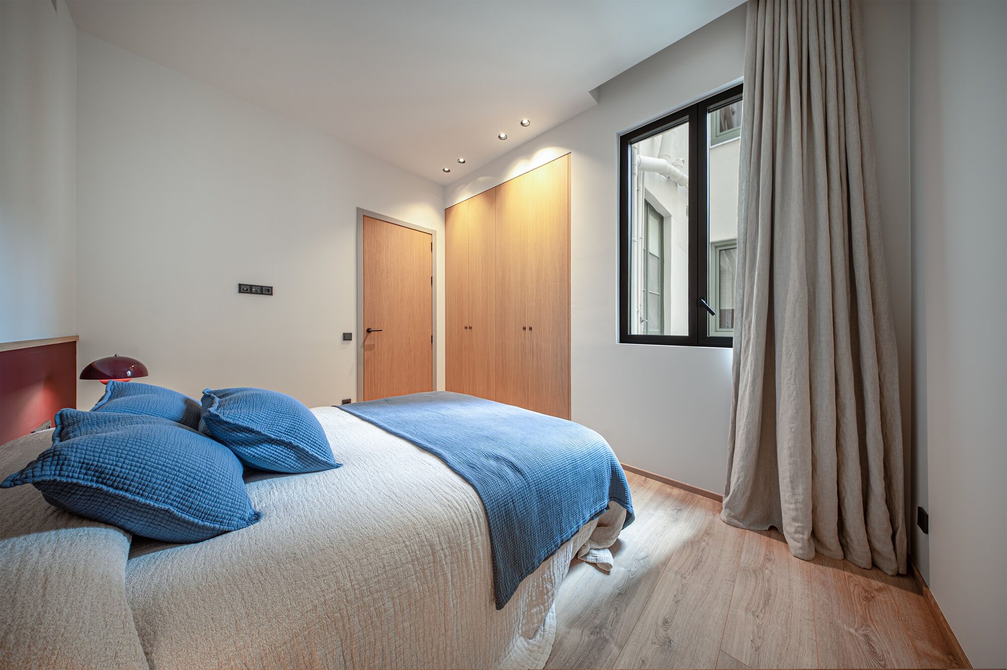 Piso en venta reformado a estrenar ubicado en el Quadrat d'Or con balcones y una pequeña terraza