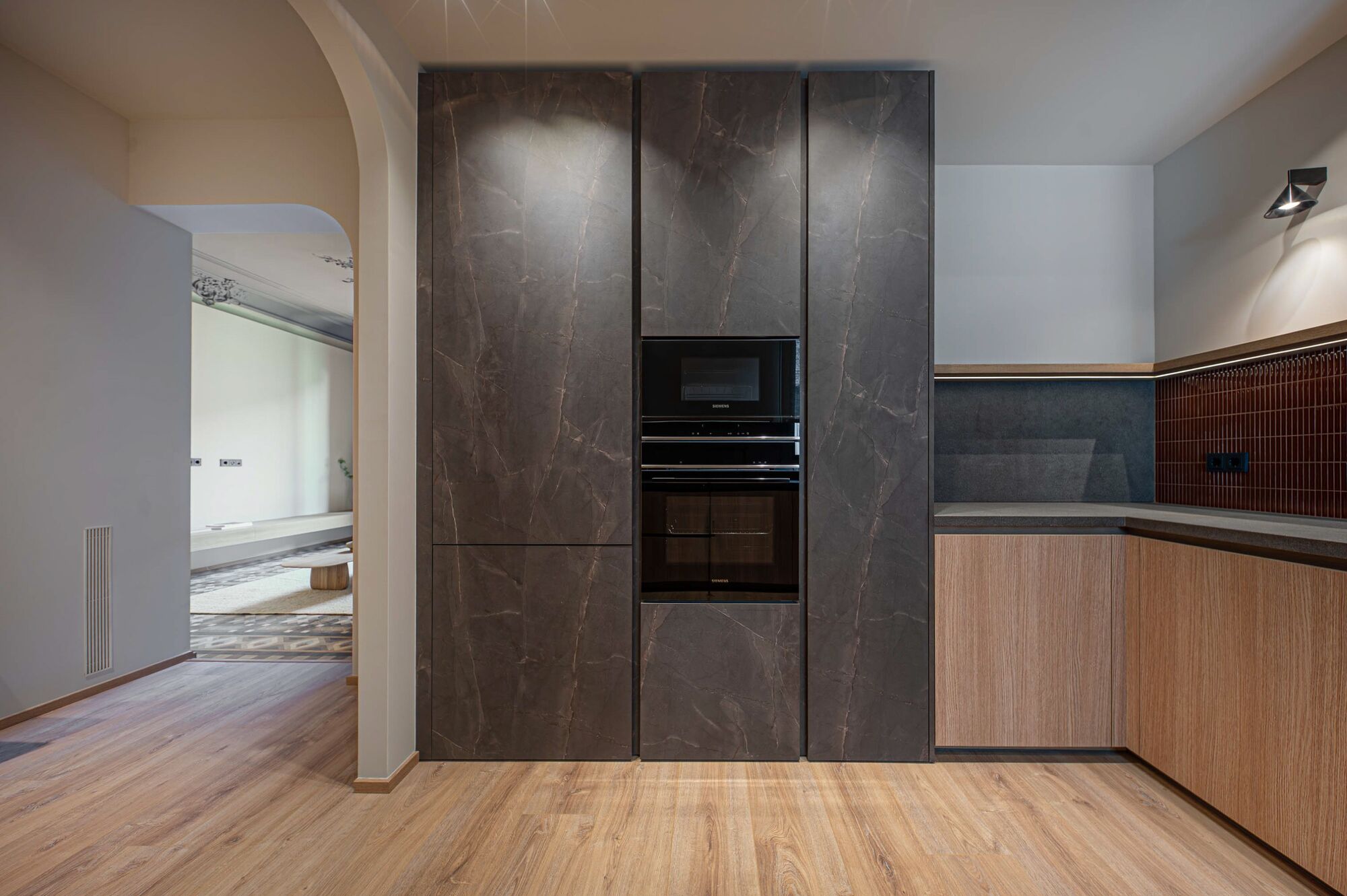 Brand-new renovated apartment for sale located in the Quadrat d'Or featuring traditional Eixample balconies