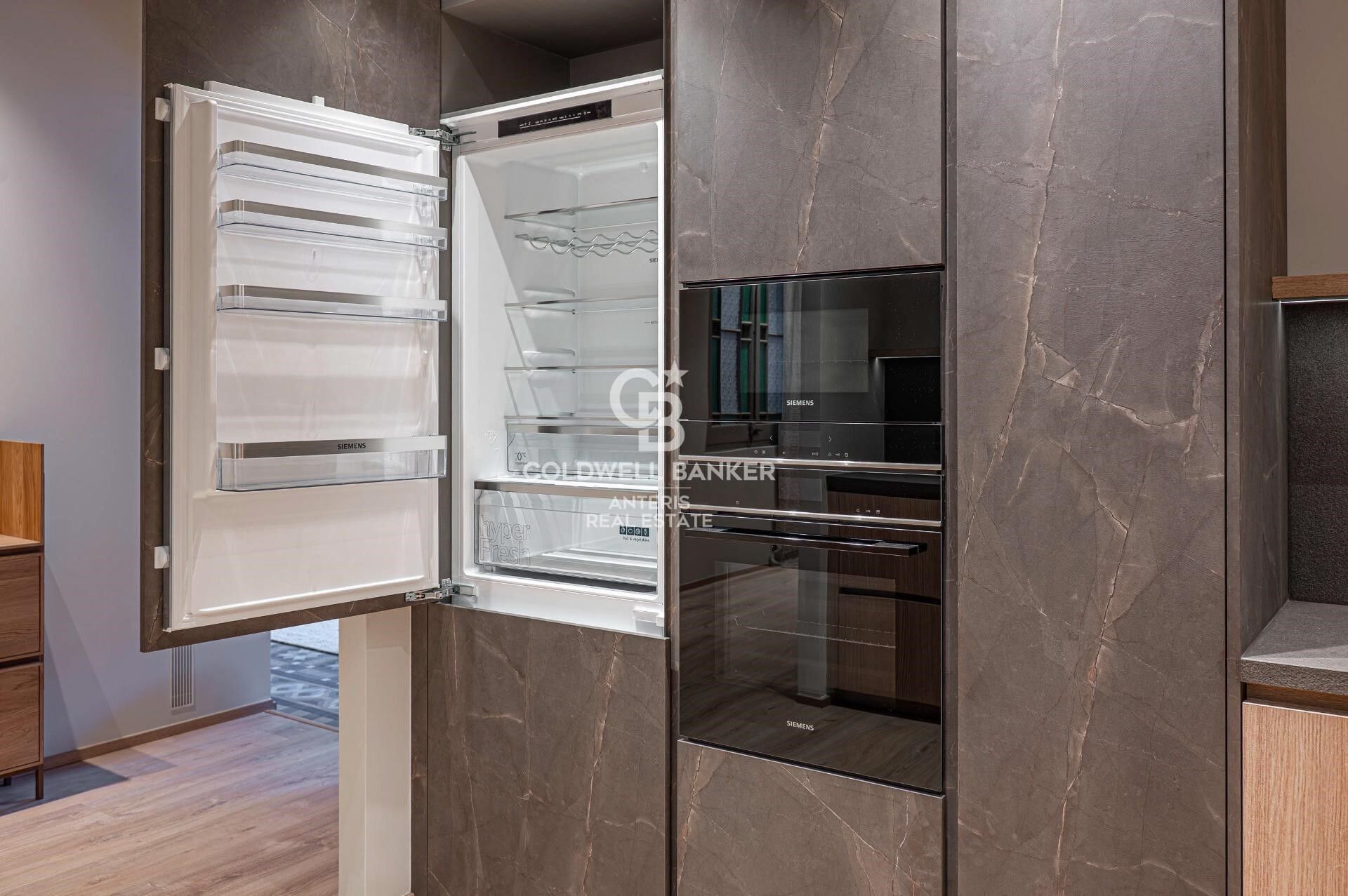 Piso en venta reformado a estrenar ubicado en el Quadrat d'Or con balcones típicos del Eixample