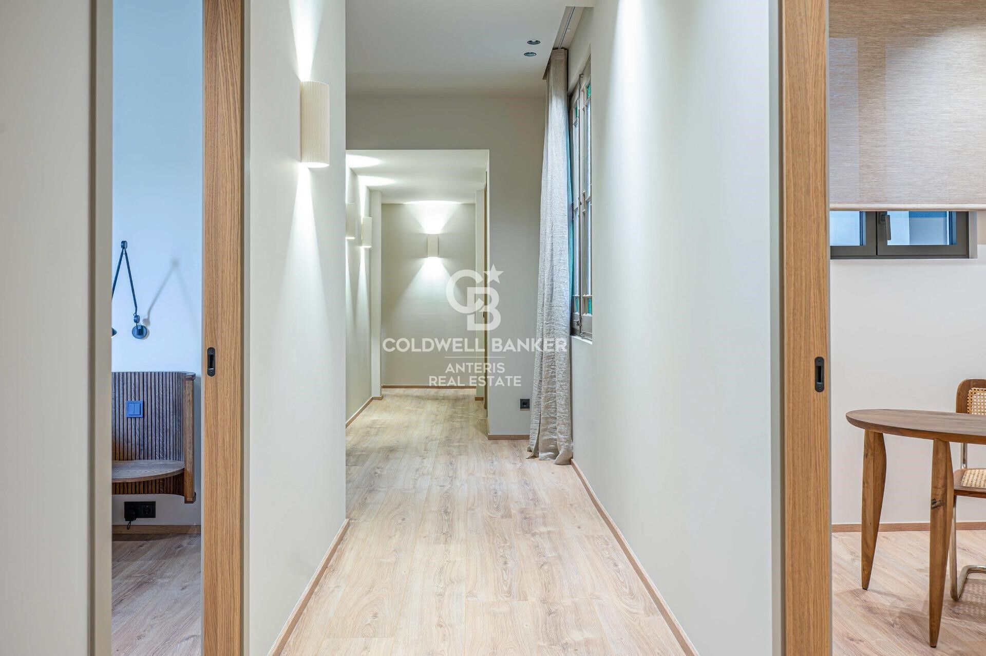 Piso en venta reformado a estrenar ubicado en el Quadrat d'Or con balcones típicos del Eixample