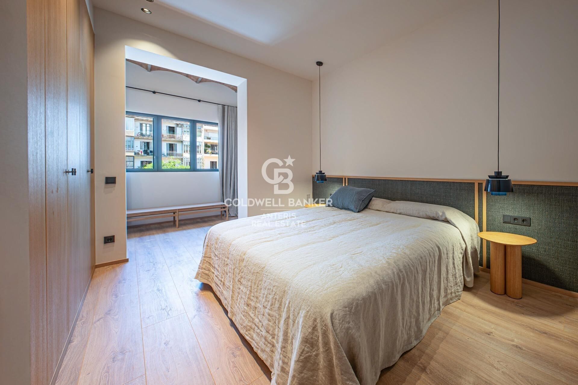Piso en venta reformado a estrenar ubicado en el Quadrat d'Or con balcones típicos del Eixample