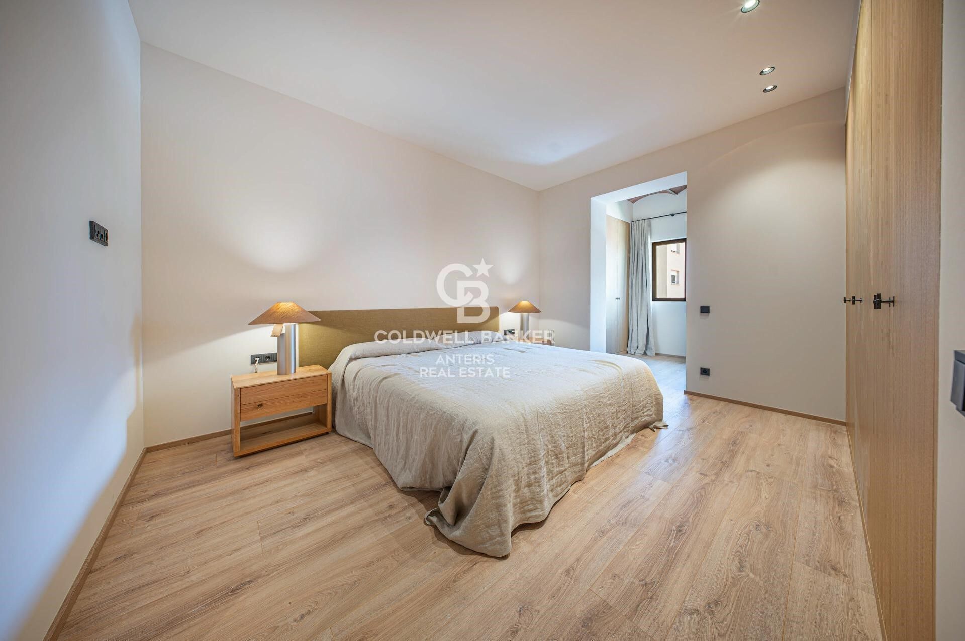 Piso en venta reformado a estrenar ubicado en el Quadrat d'Or con balcones típicos del Eixample