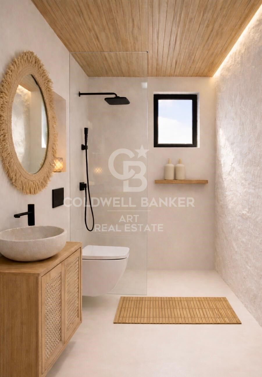 Exklusives Grundstück mit moderner Villa in Entwicklung in Casares Costa