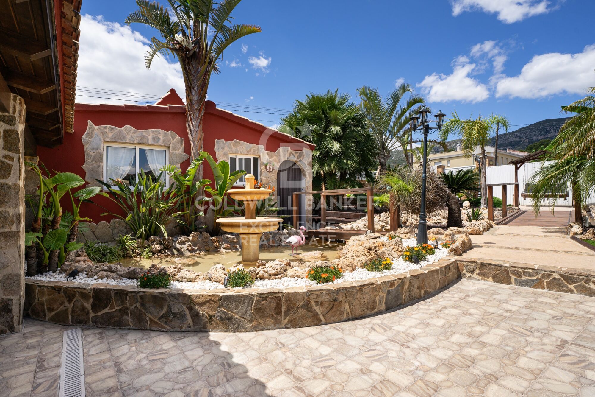 Villa exclusive de 400 m² avec piscine et jardin à 100 m de la plage à Alcanar, Tarragone