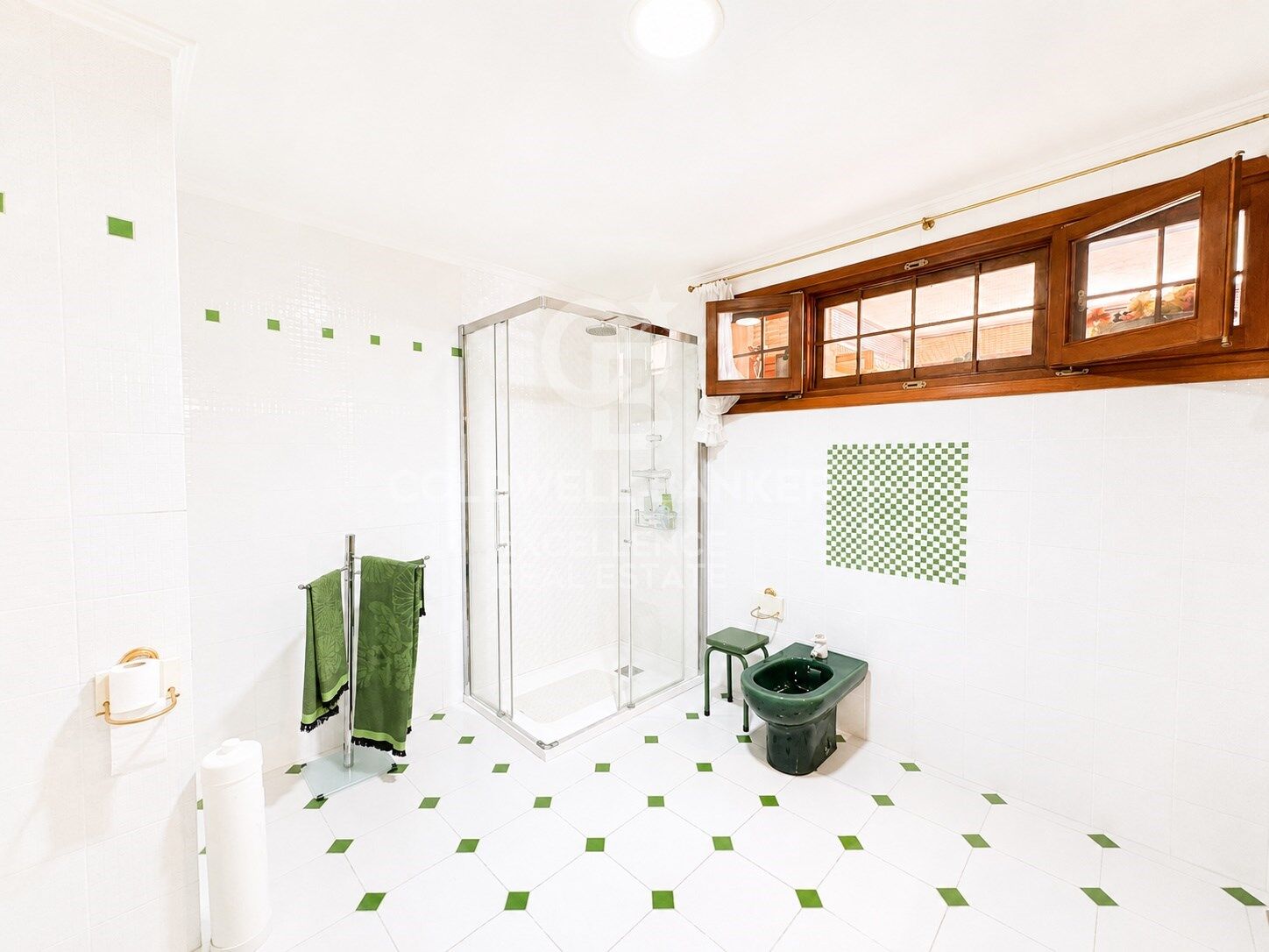 Espectacular Villa en Santa Apolonia con 1.648 m² de Parcela.