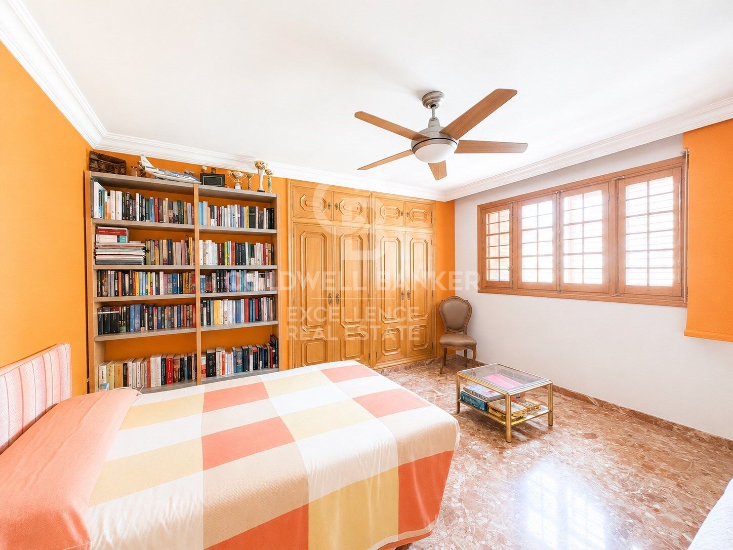 Spectaculaire villa à Santa Apolonia avec un terrain de 1 648 m².