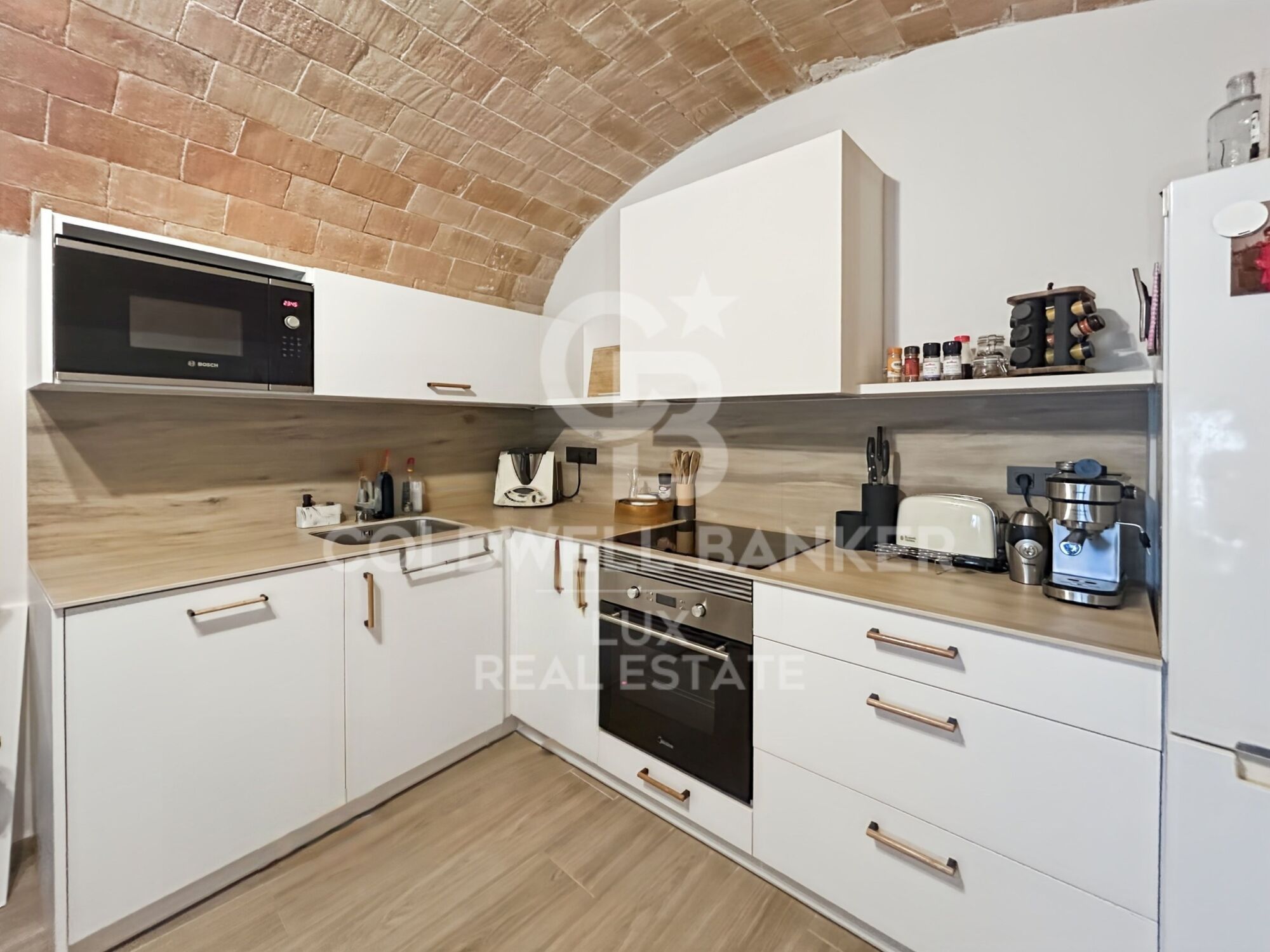Duplex-Wohnung im Dorf mit Terrasse und Garage in L'Armentera zu verkaufen
