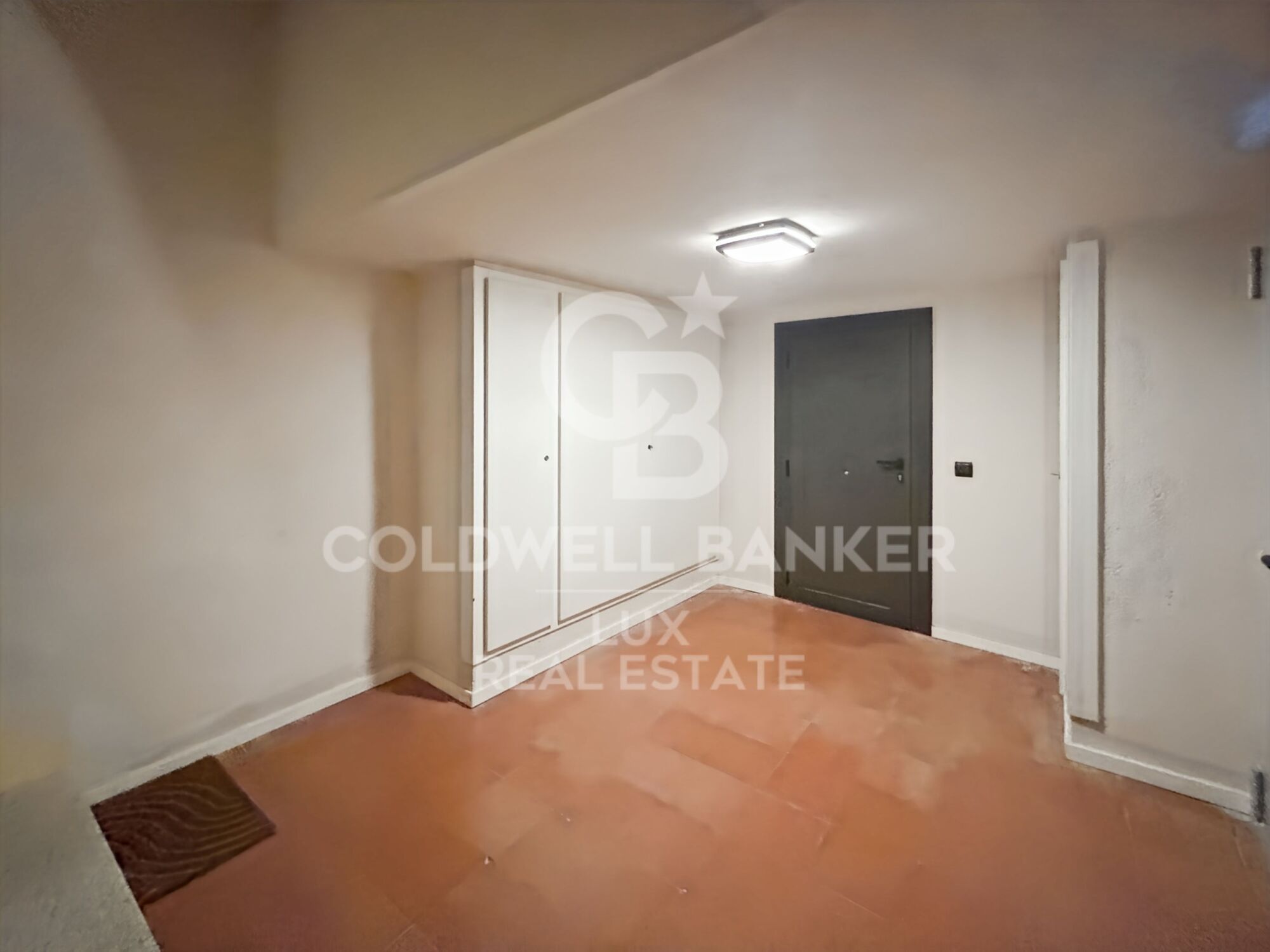 Duplex-Wohnung im Dorf mit Terrasse und Garage in L'Armentera zu verkaufen