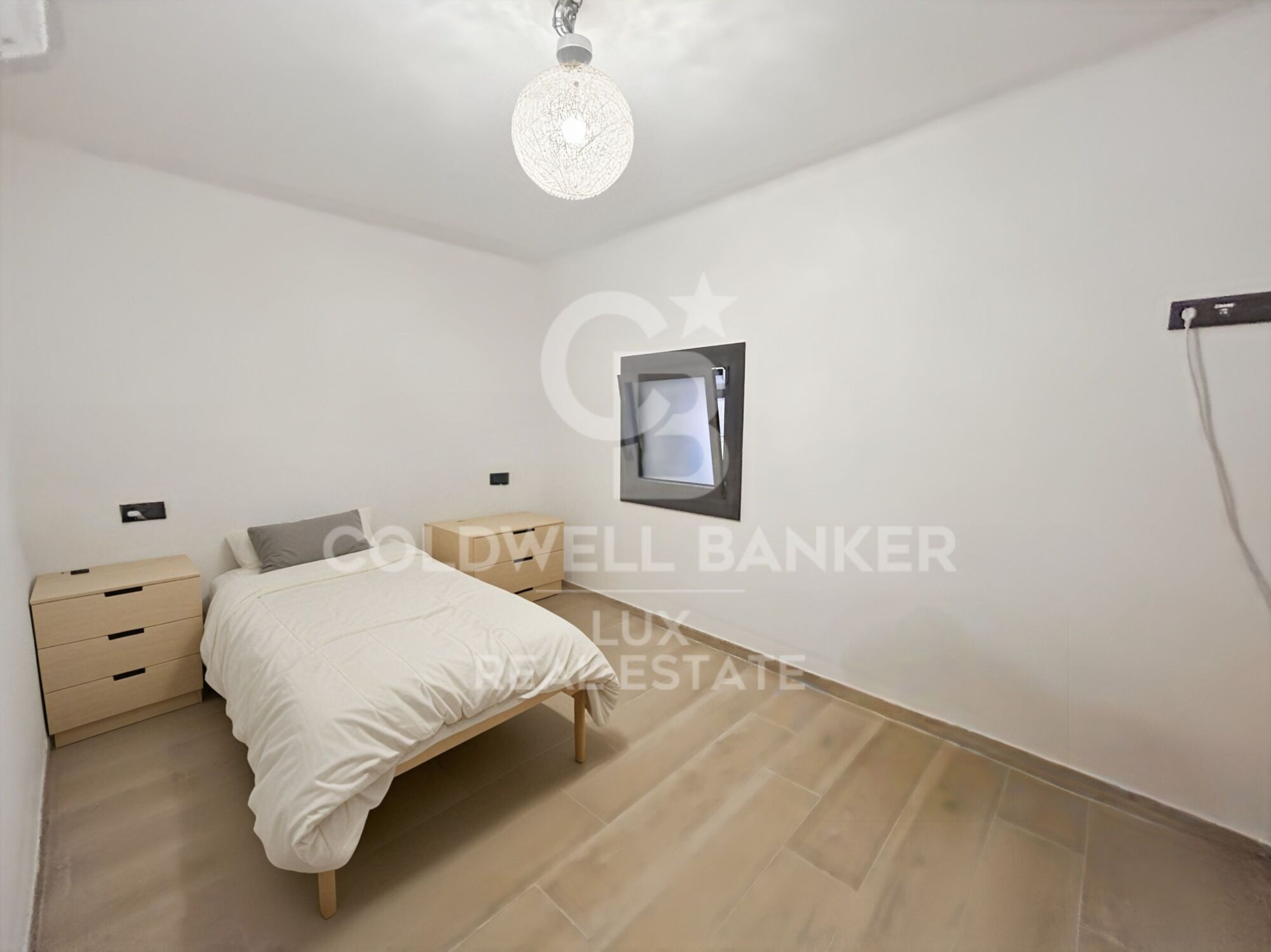 Duplex de village avec terrasse et garage à vendre à L'Armentera
