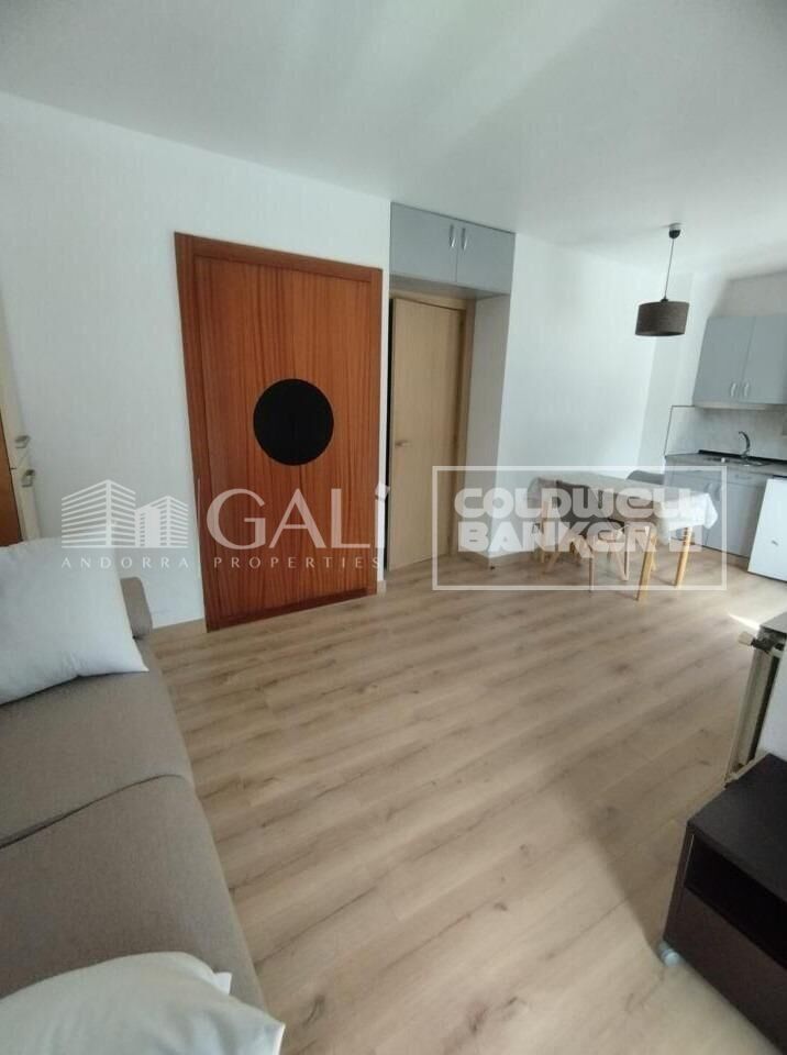 Studio Location Encamp