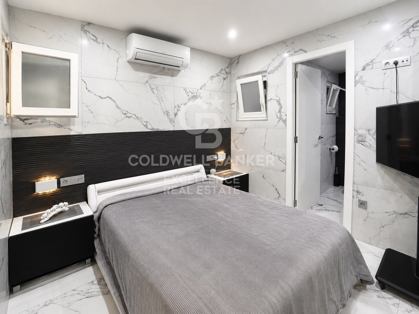 Moderne, renovierte Wohnung 96 m² Wohnung mit 2 Reihenhäusern in Mont-Olivet