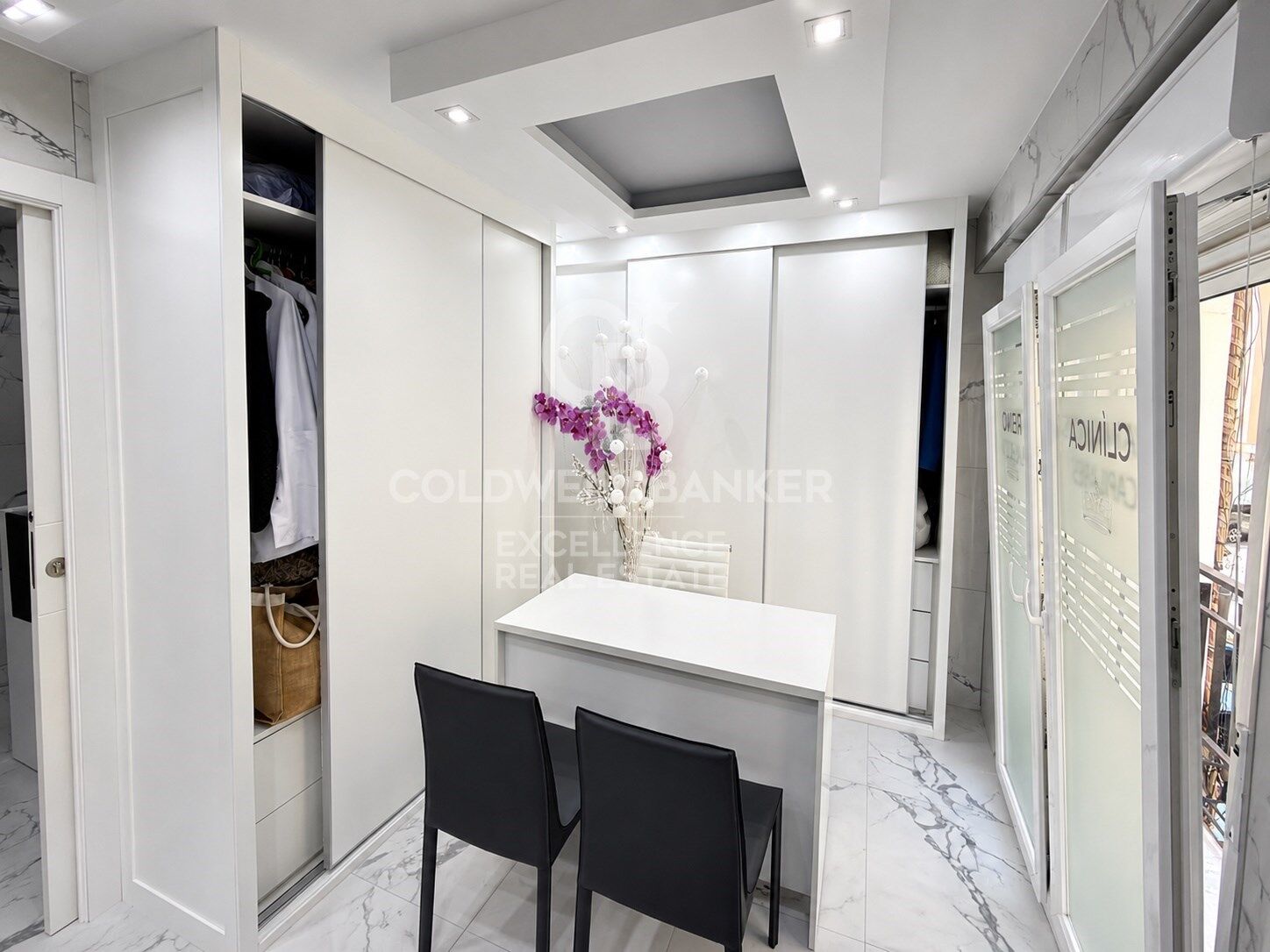 Moderne, renovierte Wohnung 96 m² Wohnung mit 2 Reihenhäusern in Mont-Olivet