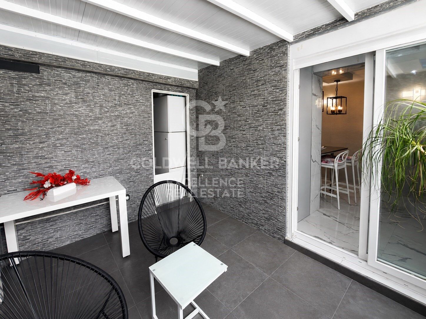 Appartement moderne et lumineux à 50 mètres des Jardins du Turia et de la Cité des Arts et des Sciences, avec 2 terrasses et un balcon