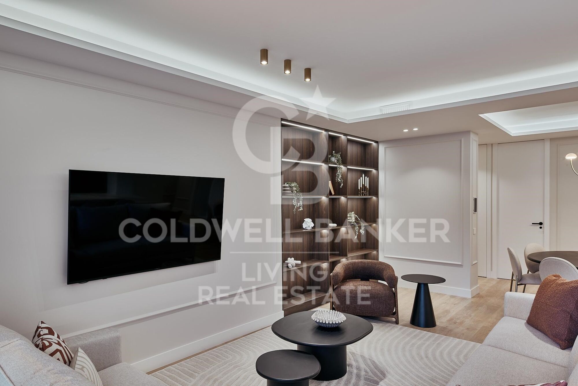 Flat 4 Bedrooms Sale Madrid