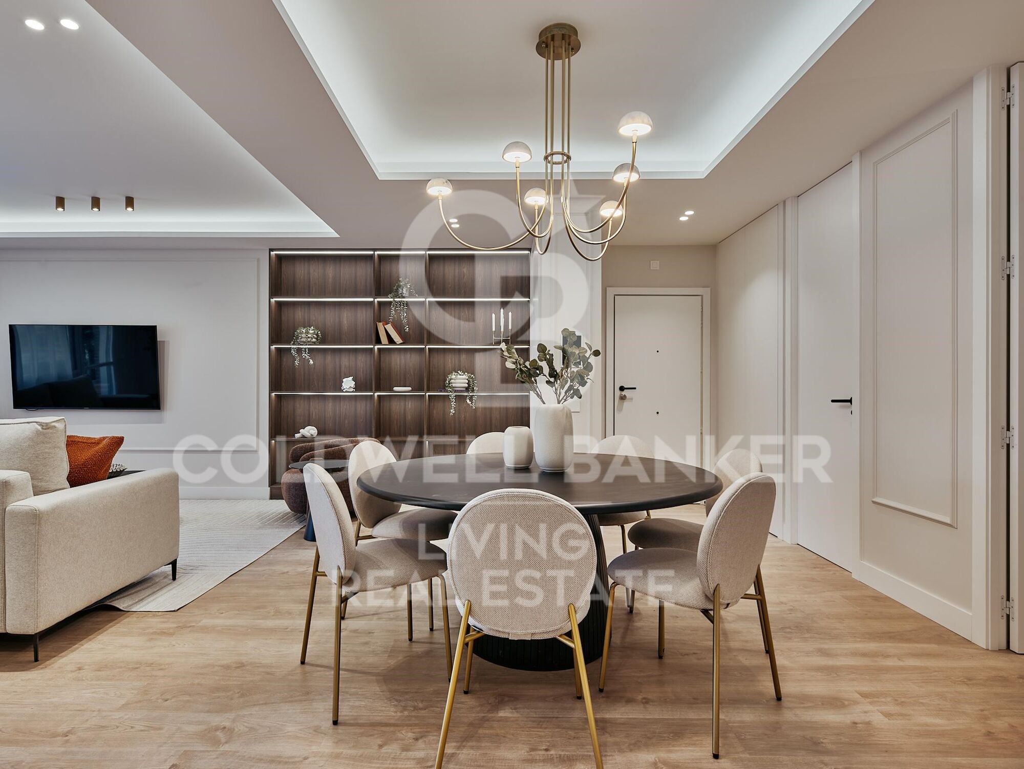Flat 4 Bedrooms Sale Madrid