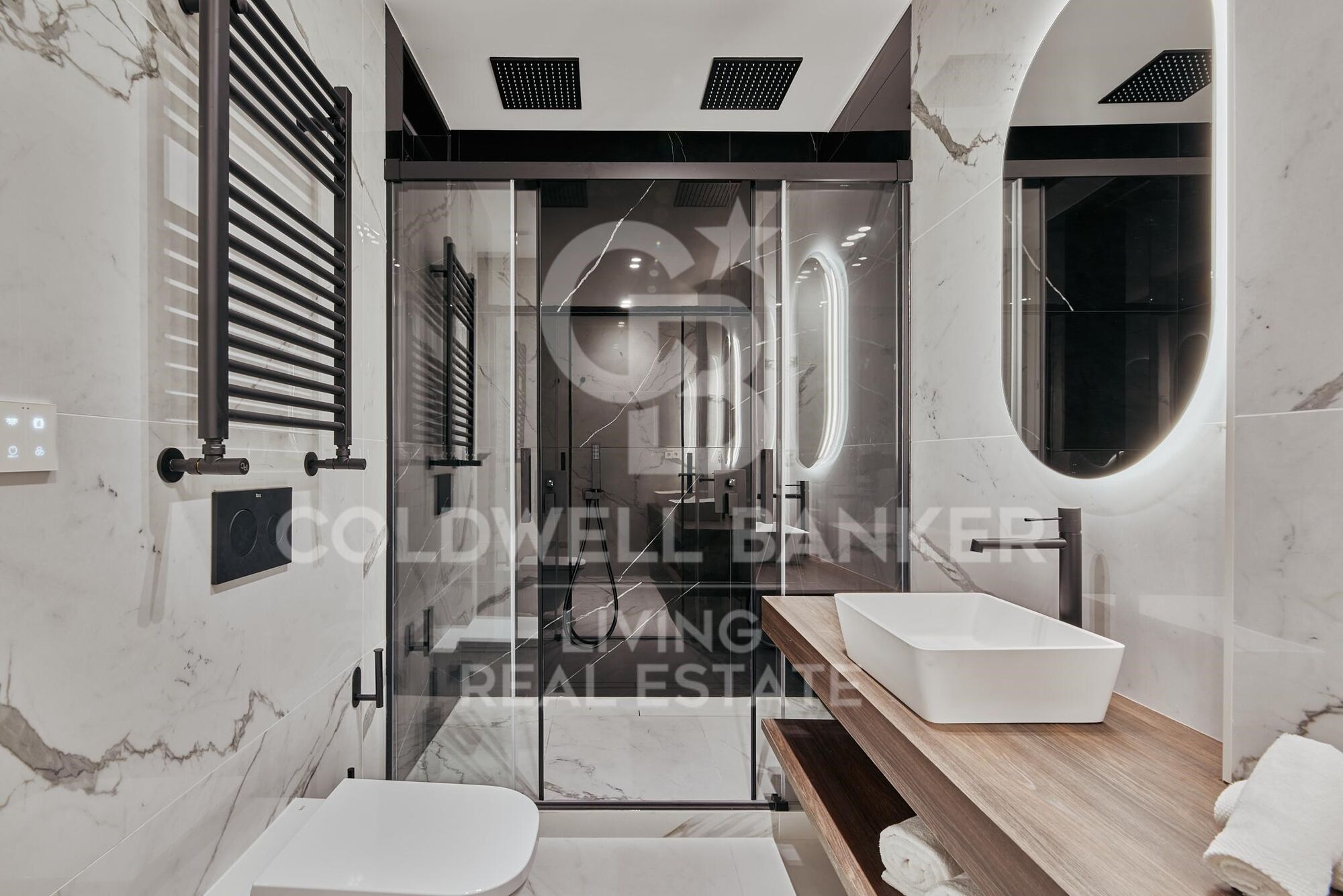 Flat 4 Bedrooms Sale Madrid
