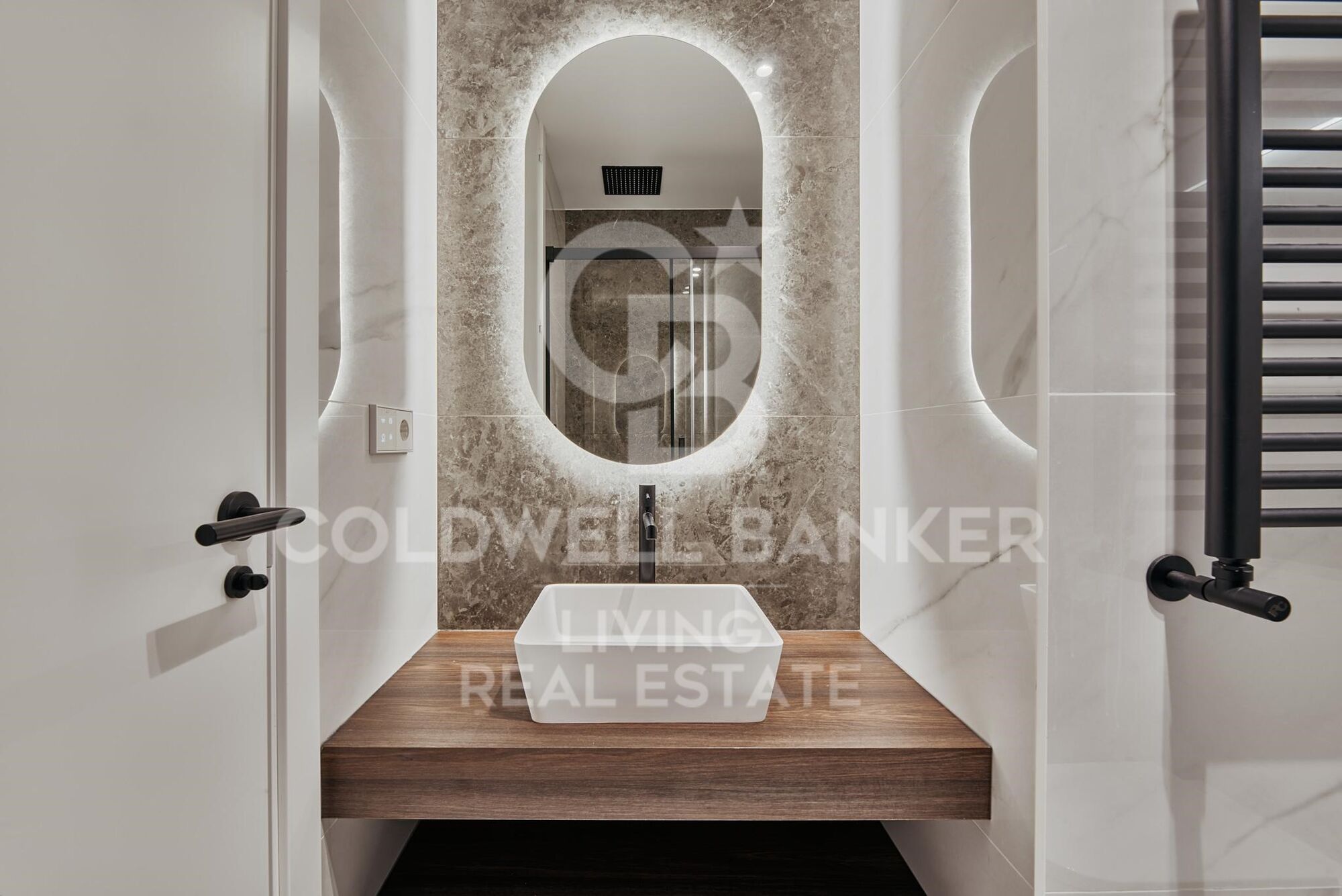 Flat 4 Bedrooms Sale Madrid