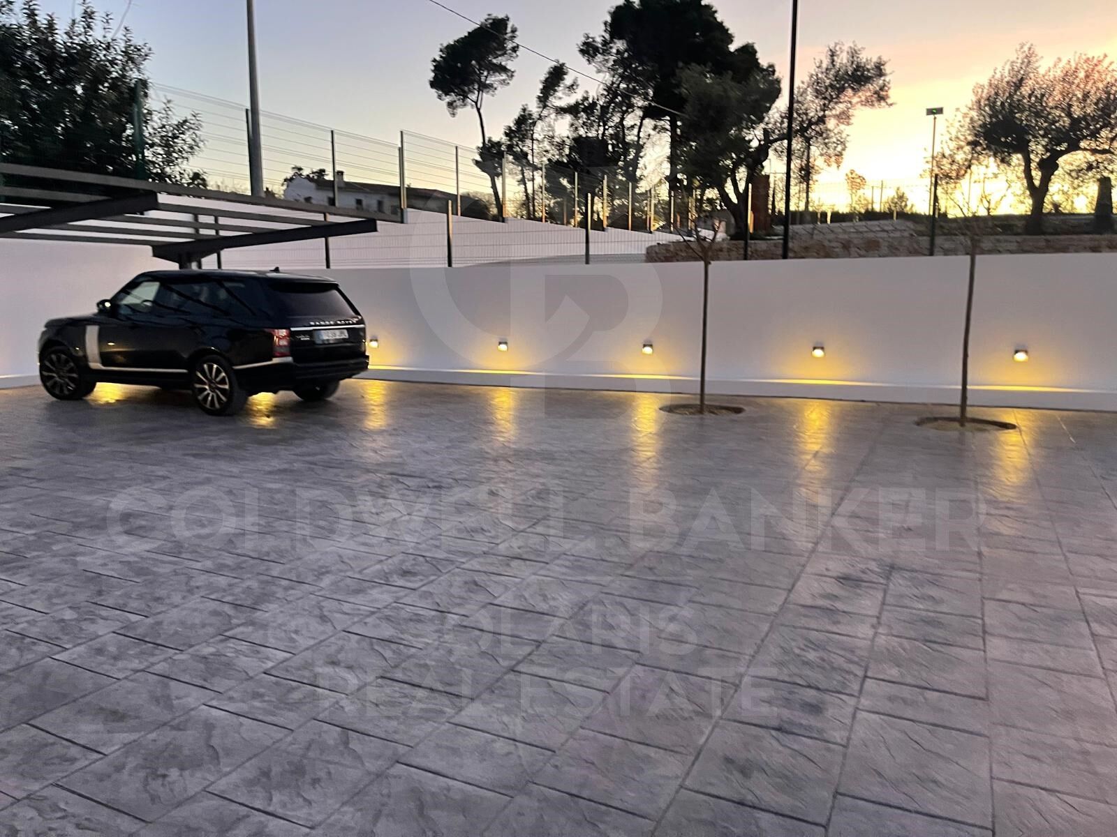 Elegante renovierte mediterrane Finca mit großem Grundstück, Privatsphäre und zeitgenössischem Ambiente in Dénia