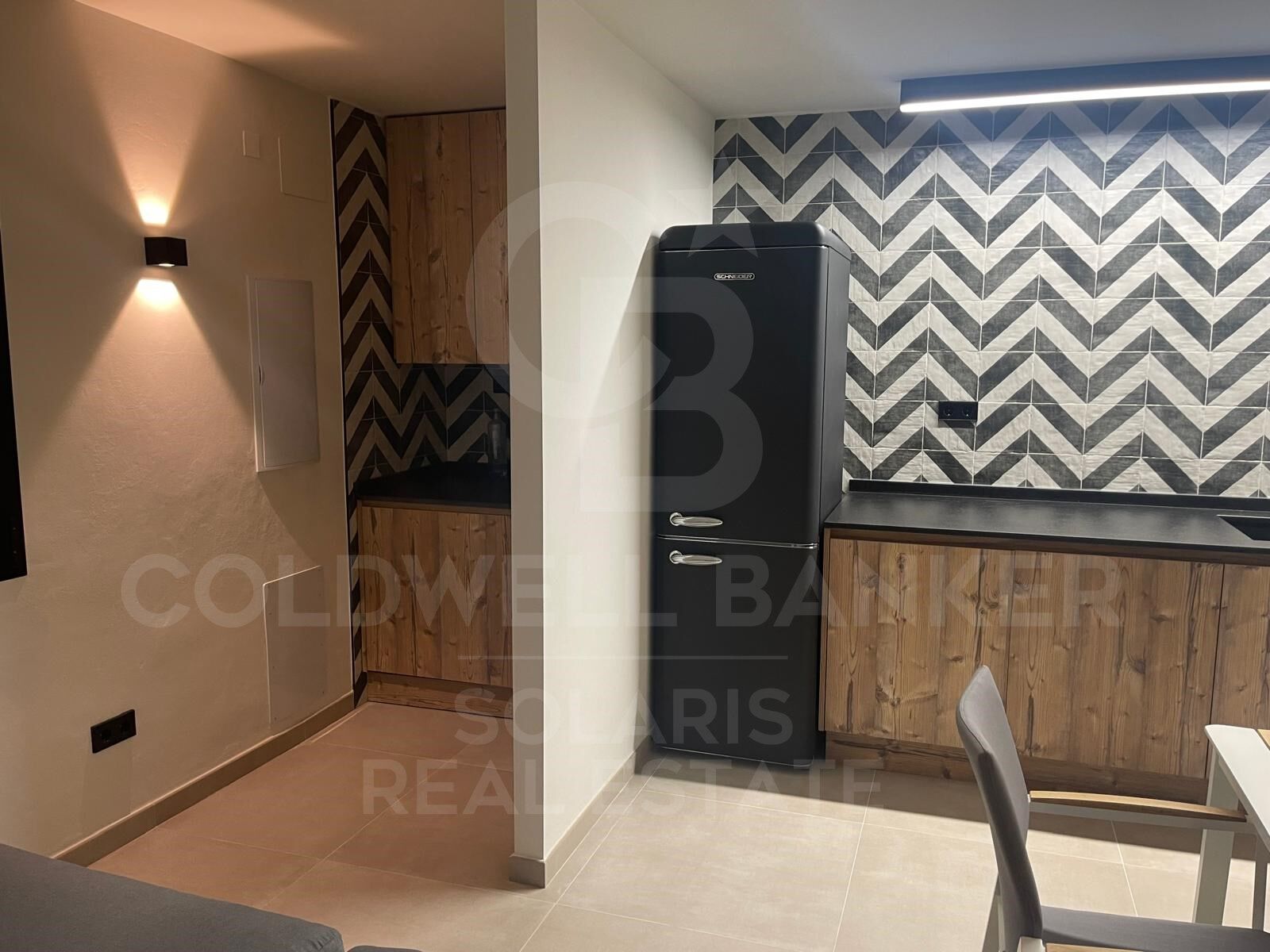 Elegante finca mediterránea renovada con gran parcela, privacidad y esencia contemporánea en Dénia