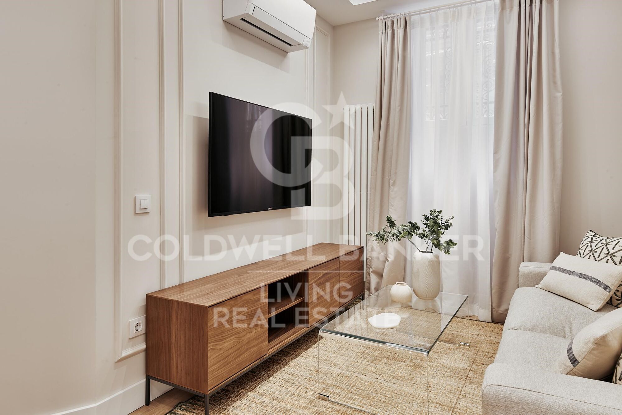 Flat 2 Bedrooms Sale Madrid
