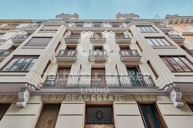 Flat 2 Bedrooms Sale Madrid