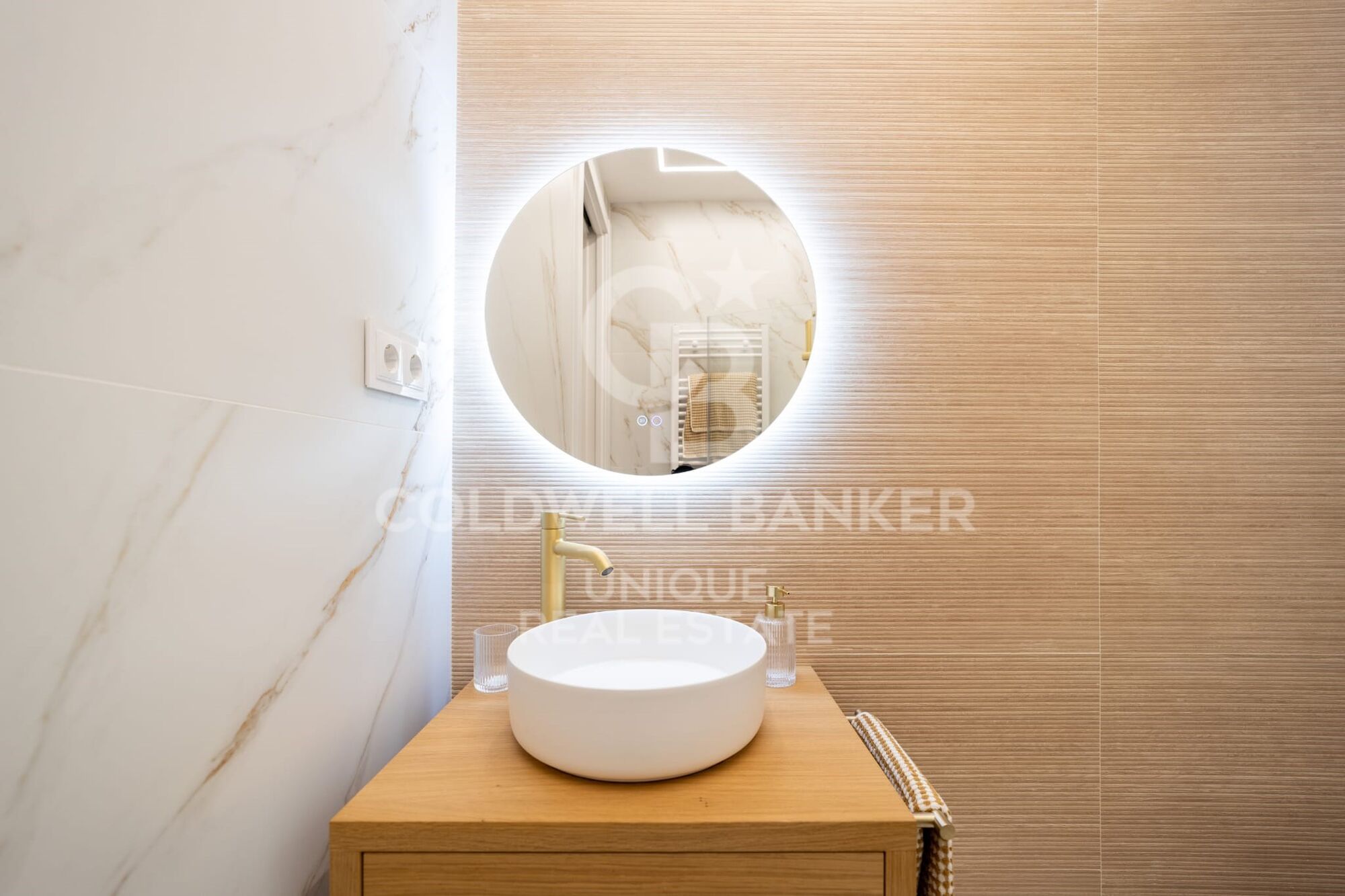 Appartement rénové de deux chambres à Recoletos, quartier de Salamanca