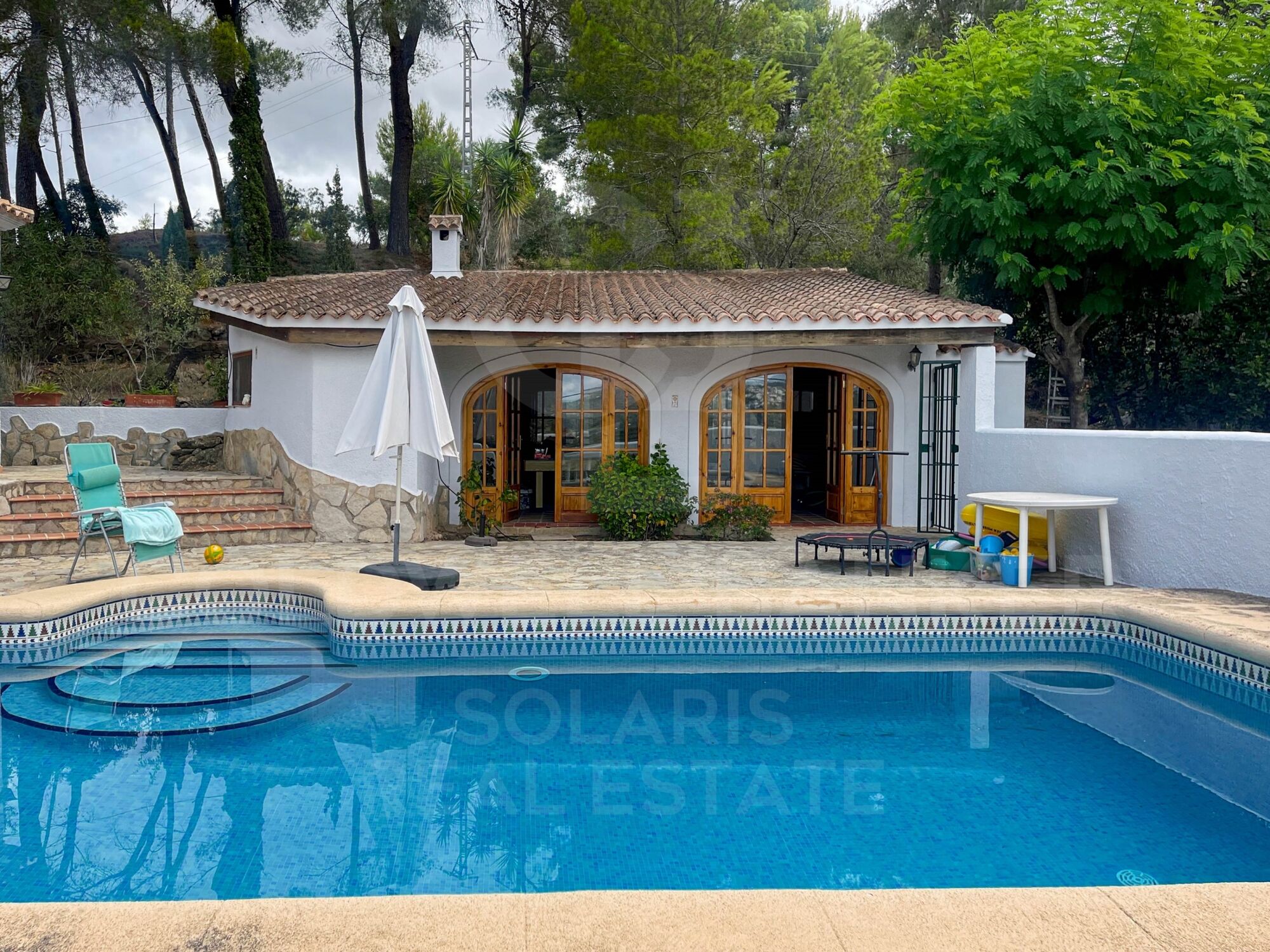 5Bed country house with infinite views. Near the Golf Club